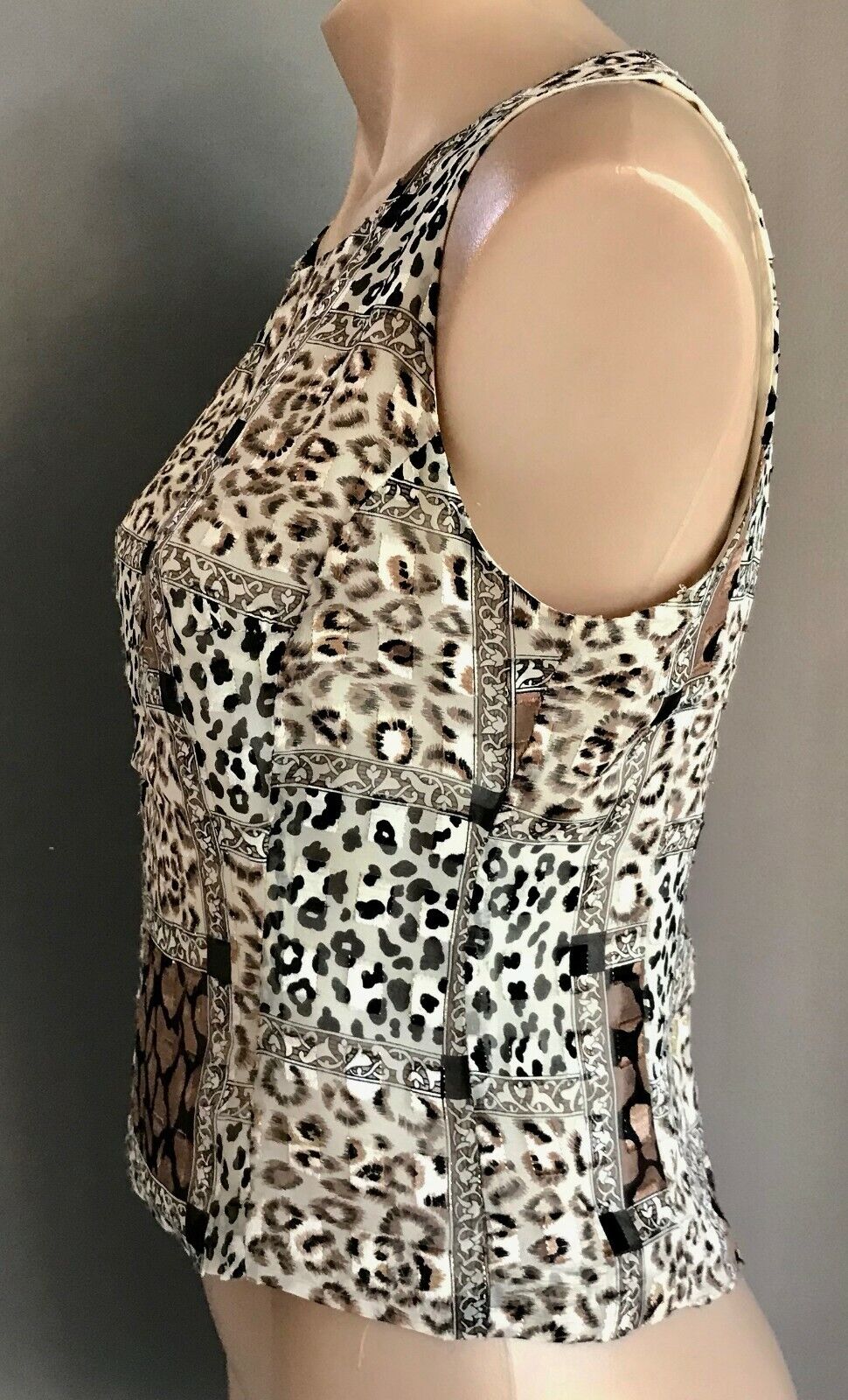 SELECTIVE DESIGNS Shell Top Colourful Print Sleeveless  Ladies Size 12 Vintage