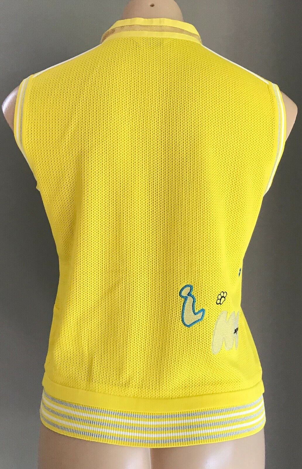 IMPERIAL HYBRID CASUAL SPORTS Knit Top Yellow & Net Sleeveless Zip Size 95 AU 12