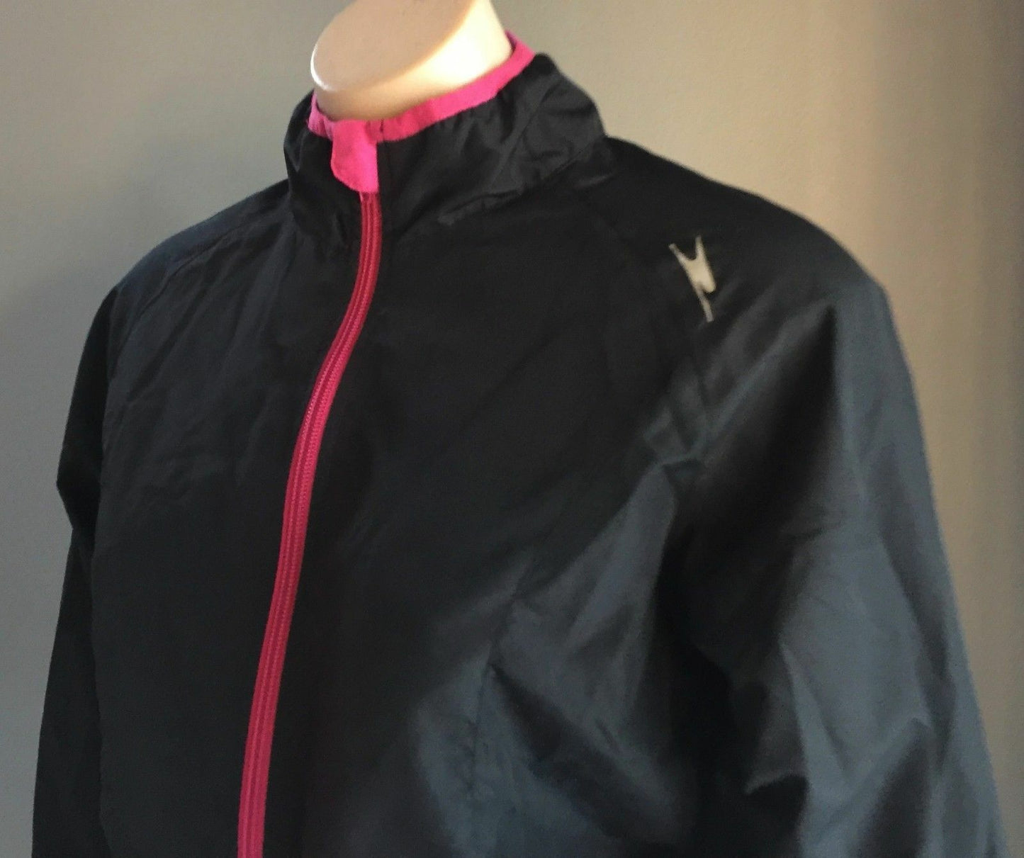 CRANE Sports Jacket Black Pink Trim Lightweight WindCheater Gym Active S 10