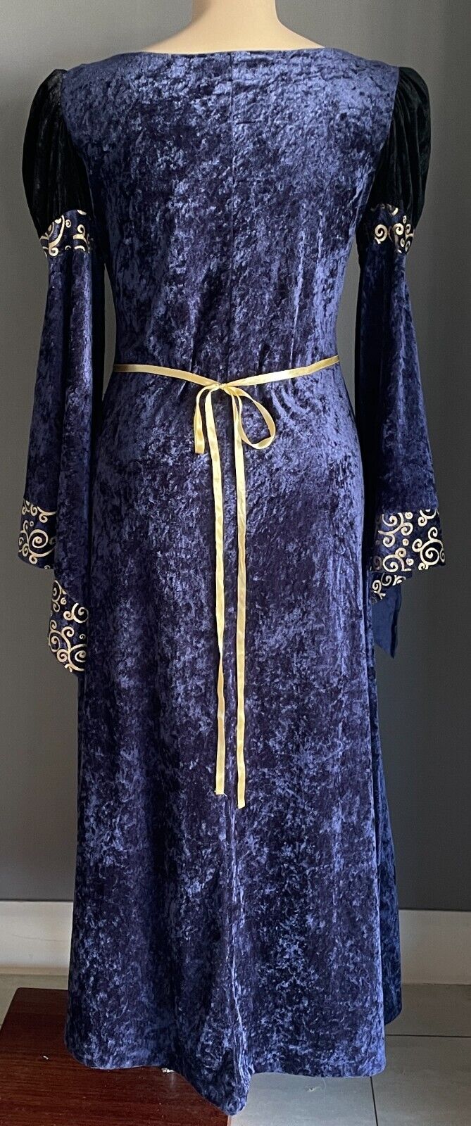 Medieval Costume Handmade Quality 2 Piece Navy & Gold Cos Play Size 18 Maiden