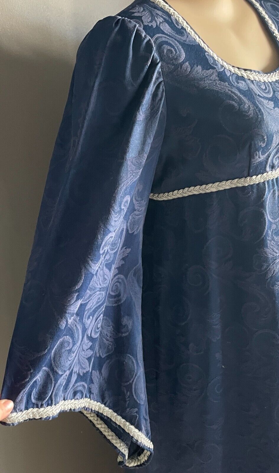 Medieval Costume Handmade Quality Navy Blue & Silver Trim Dress Cos Play Size 16