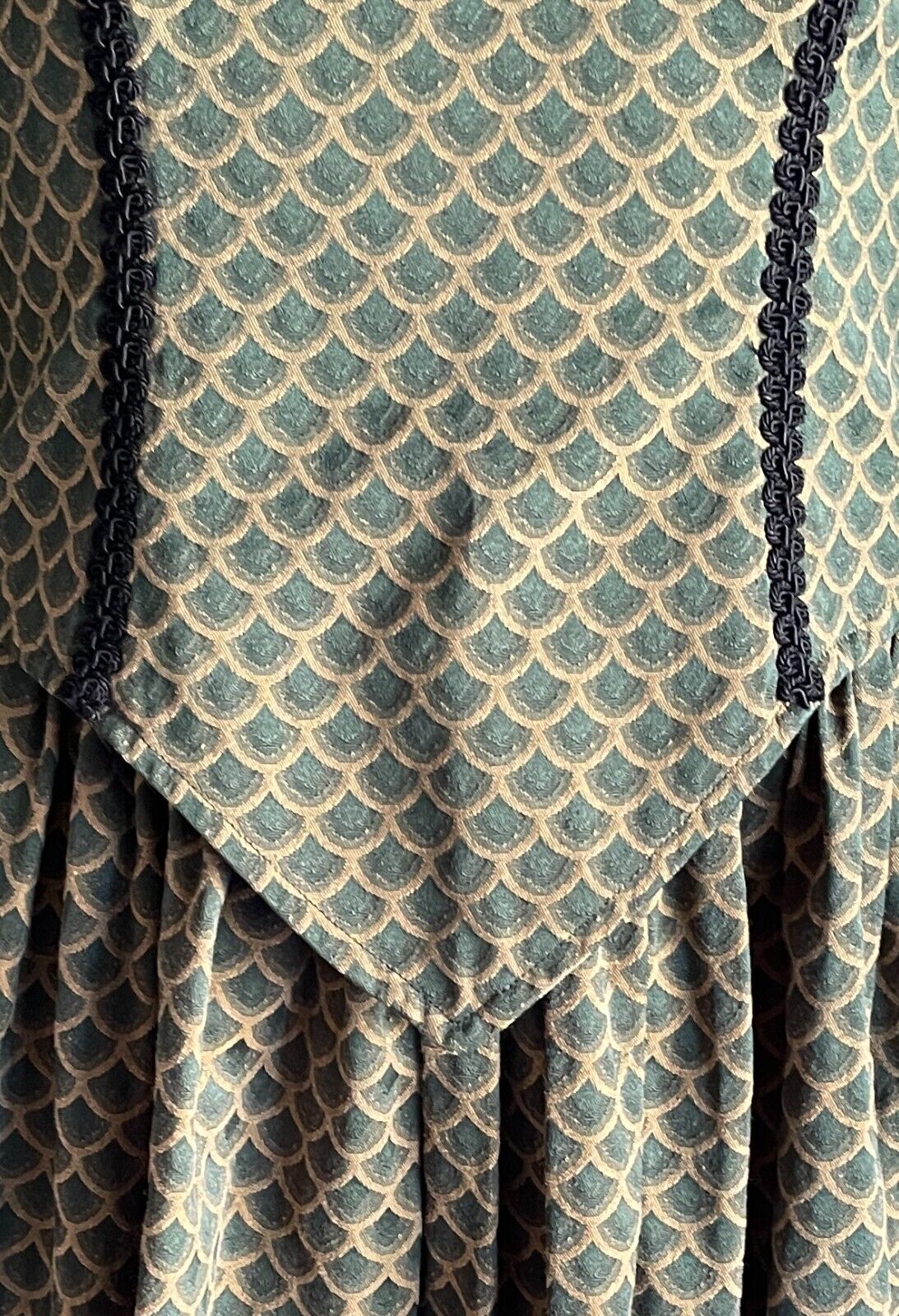 Medieval Costume Handmade Quality 3 Piece Green Gold Cos Play Damsel Size 16 18