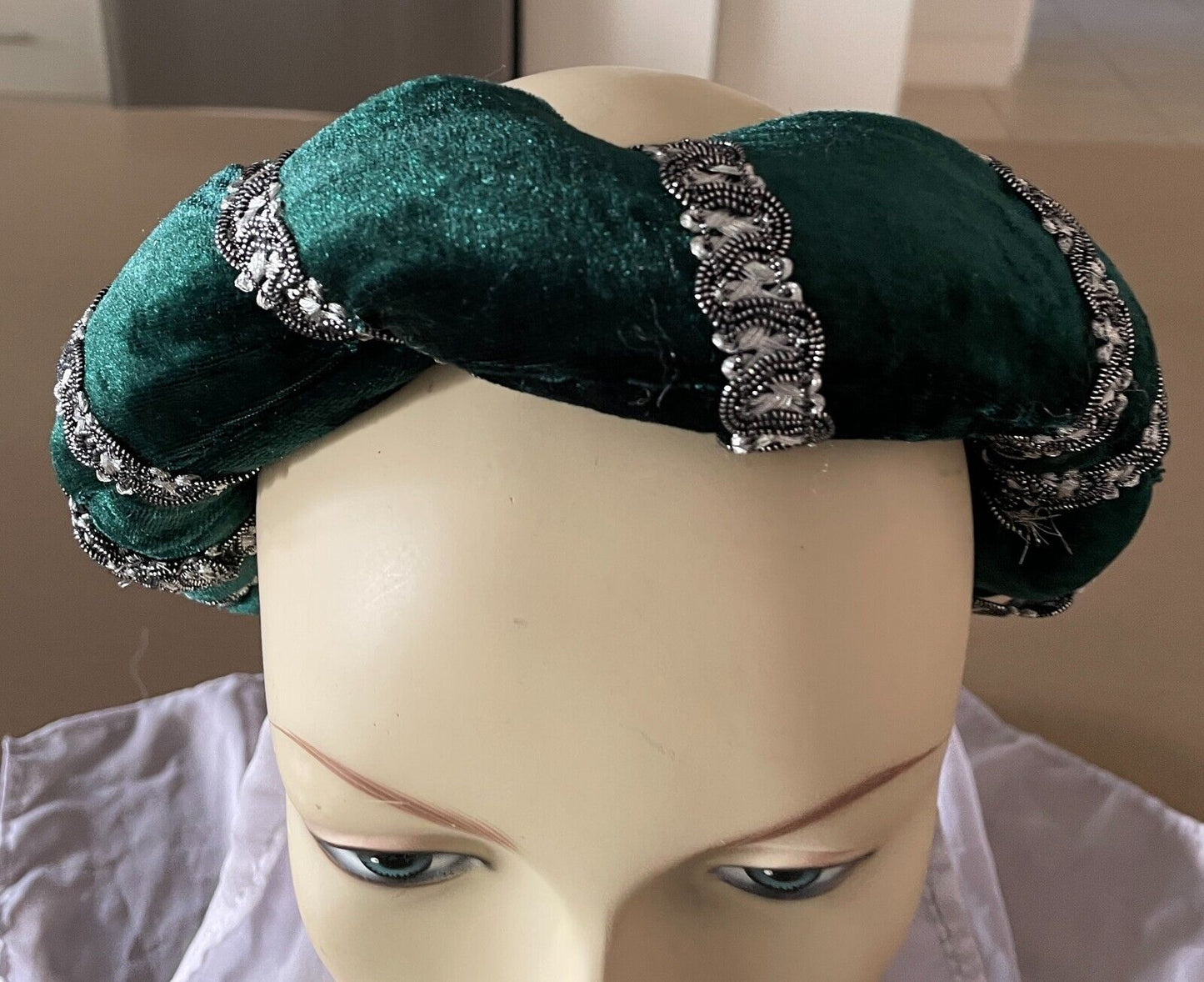 Medieval Costume Handmade Quality 2 Piece Green & Black Cos Play Plus Size 20-22