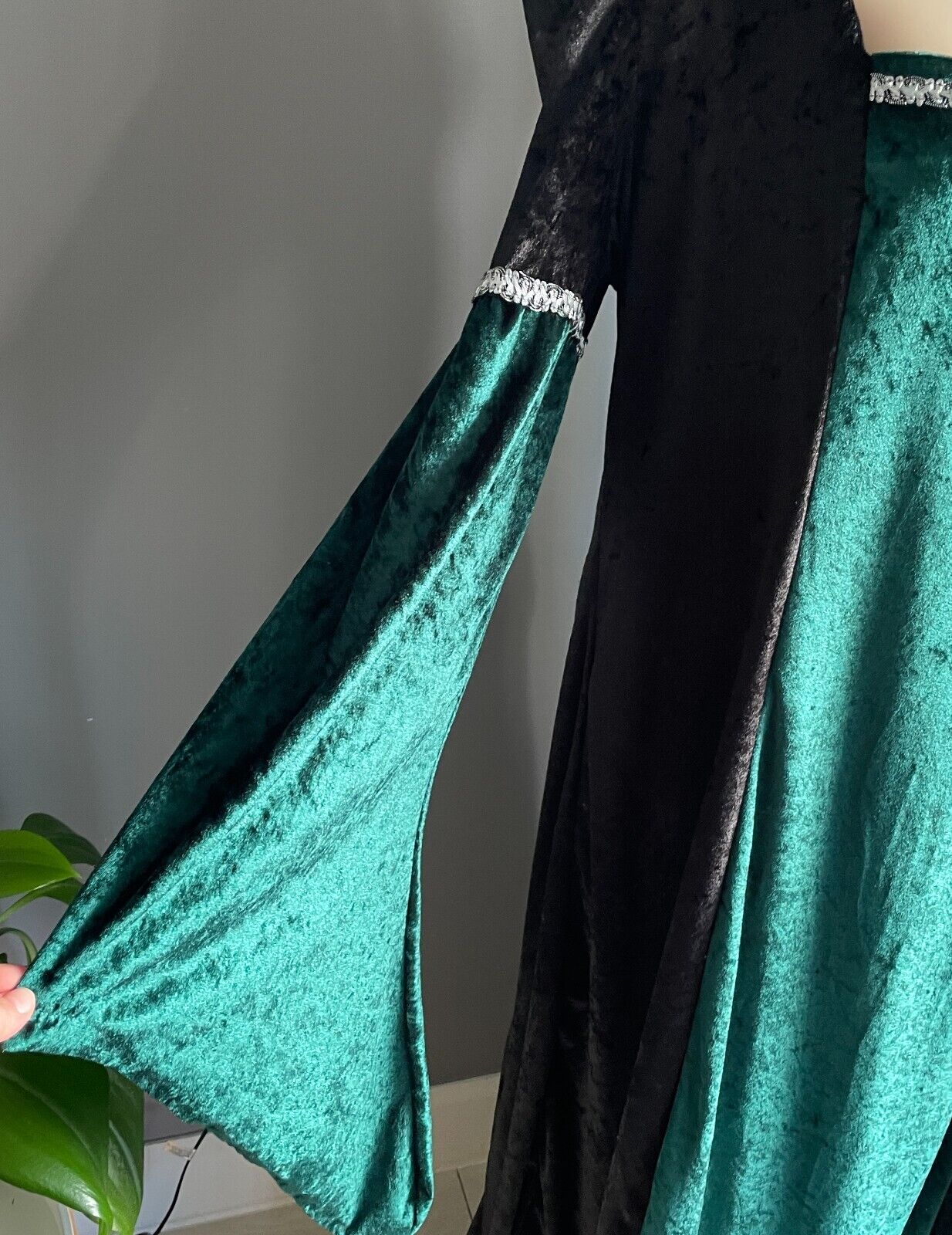 Medieval Costume Handmade Quality 2 Piece Green & Black Cos Play Plus Size 20-22