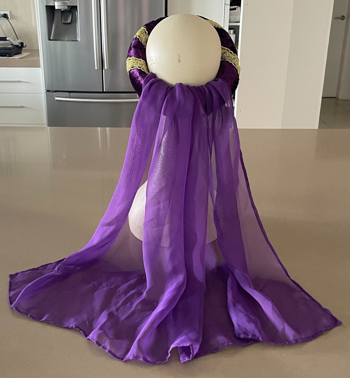 Medieval Costume Quality 2 Piece Purple & Gold Cos Play Size 20 - 22 Maiden