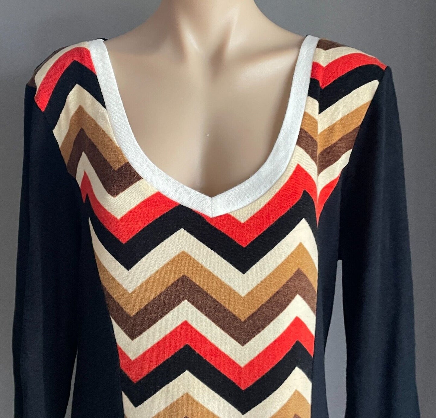 IZABEL LONDON Shift Dress Black Knit 3/4 Sleeve Multicolour Chevron Trim Size 16