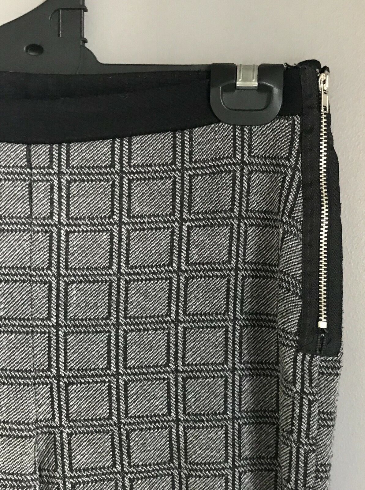 TOPSHOP Skinny Leg Jeggings Grey & Black Check Print Stretch Pants Size 12