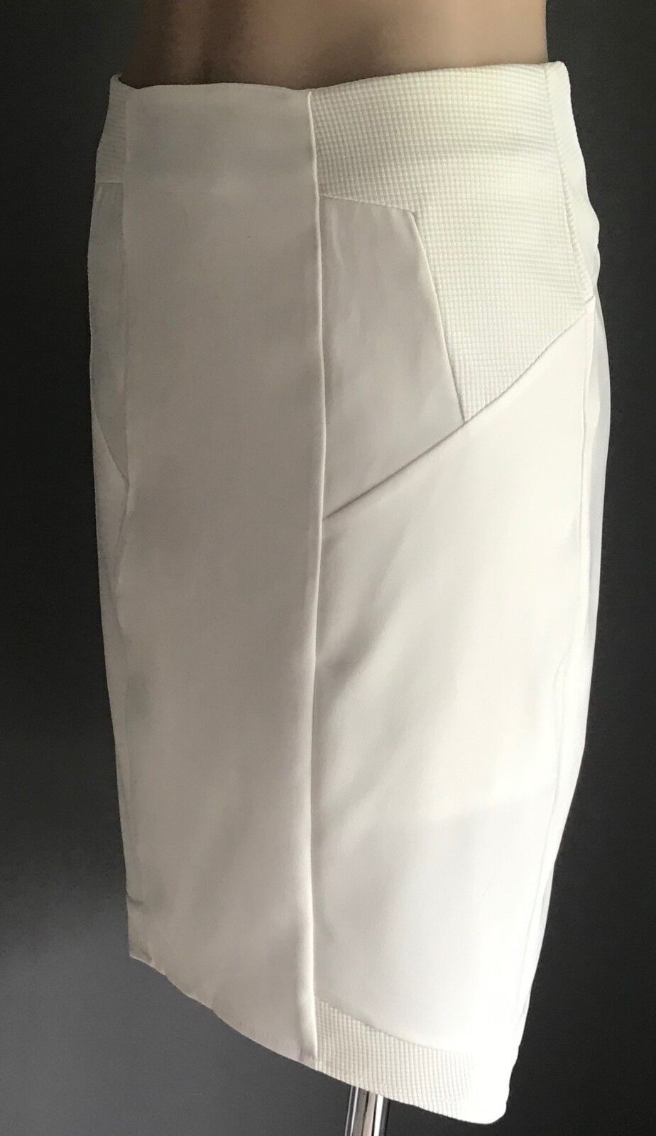 GINGHAM AND HEELS Skirt Cream Dip Hem Straight Knee Length Ladies Size 12