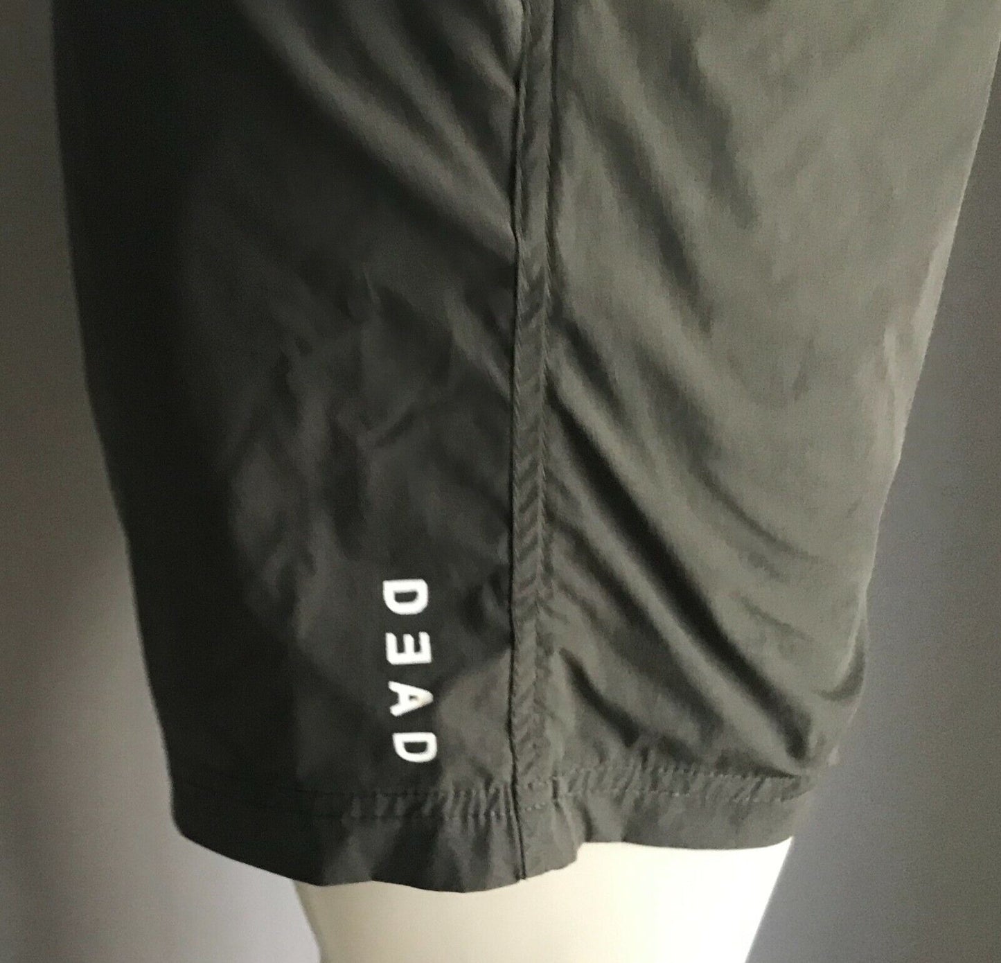 Board Shorts DEAD Mens Dark Khaki Elastic Waist Mens  Size M NEW