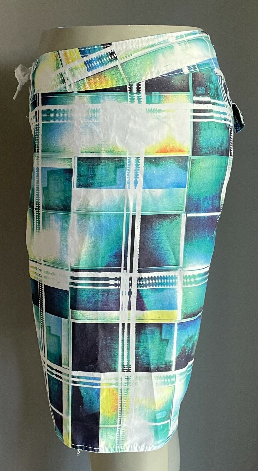 Board Shorts MANTARAY MultiColour Print Mens Size 34 87 Beach Surf Pool Swim NEW