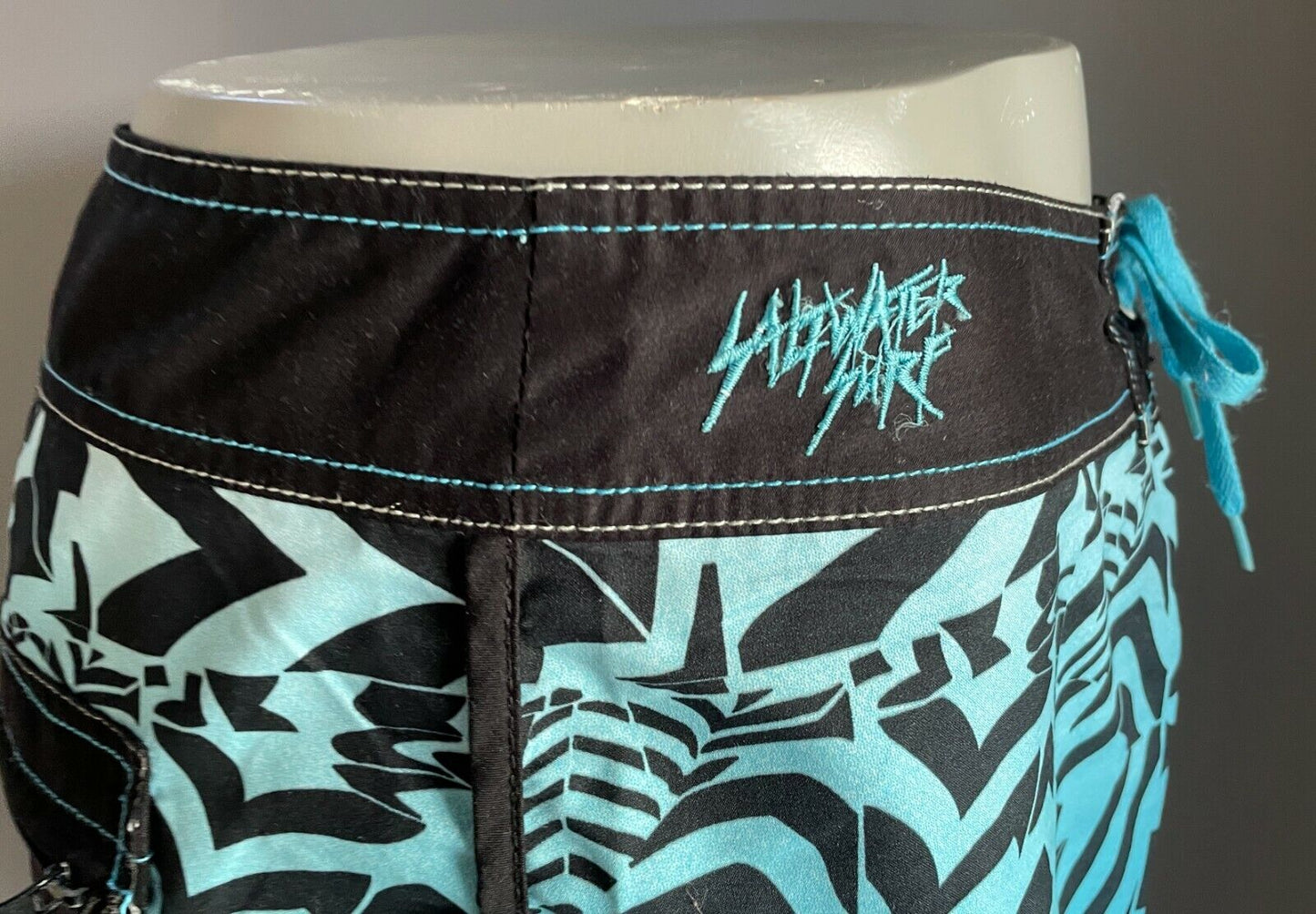 Board Shorts SALTWATER SURF Blue & Black Print Swim Mens Size 97 38 Waist NEW