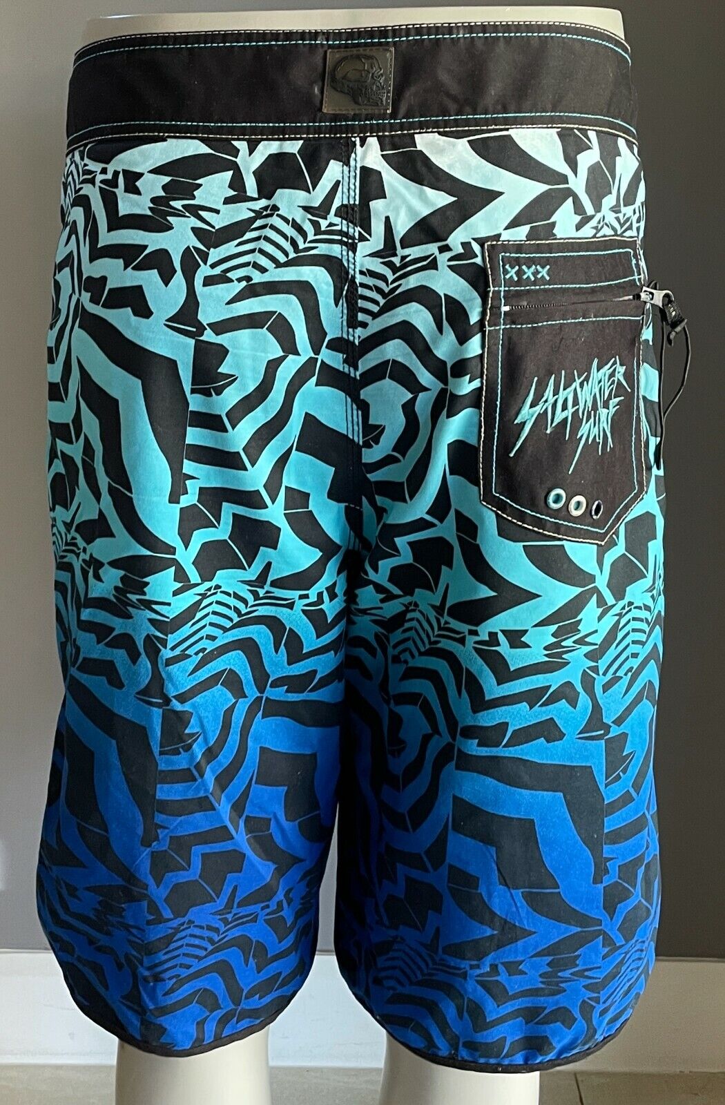 Board Shorts SALTWATER SURF Blue & Black Print Swim Mens Size 97 38 Waist NEW