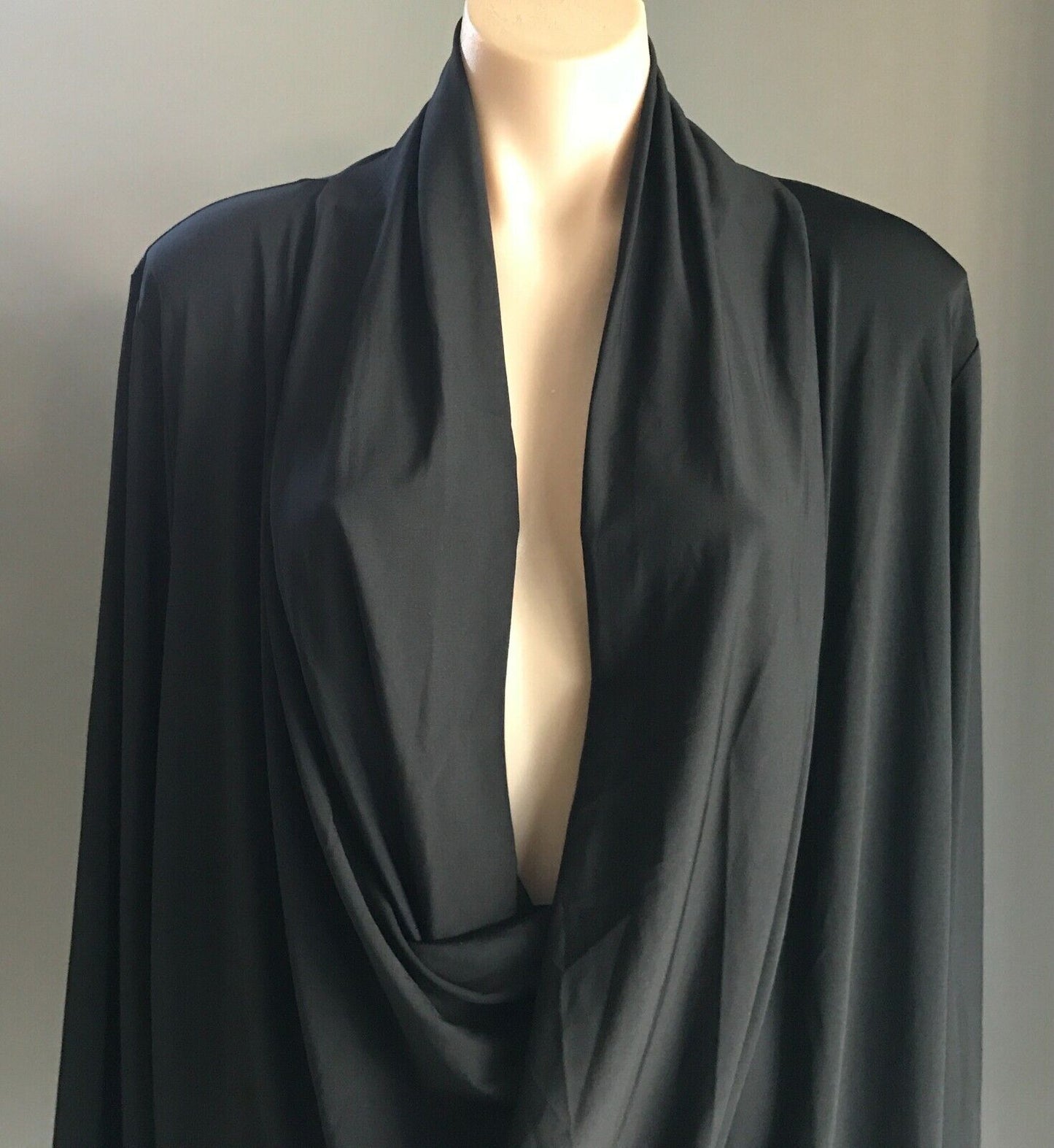 SARA Cardigan Black Drape Twist Front Long Sleeve Blouse Plus Cardi Size 24 New