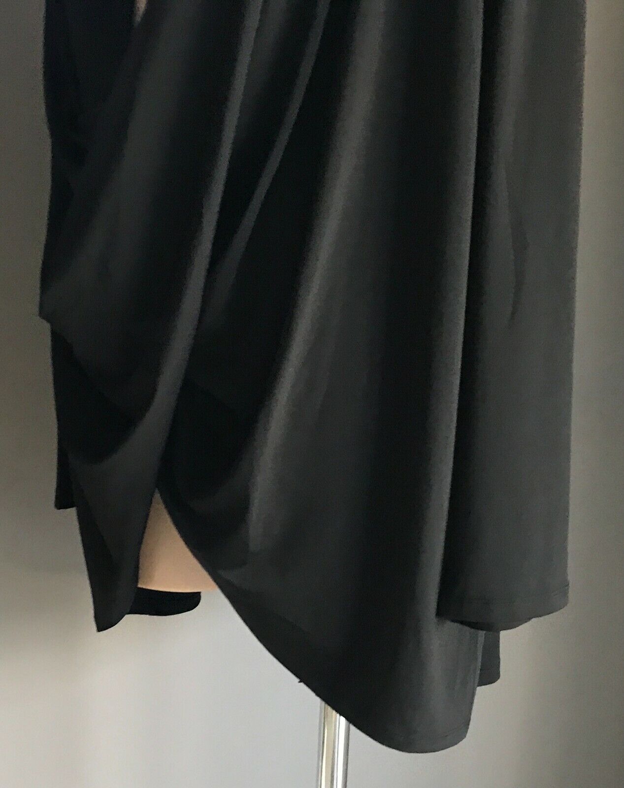 SARA Cardigan Black Drape Twist Front Long Sleeve Blouse Plus Cardi Size 24 New