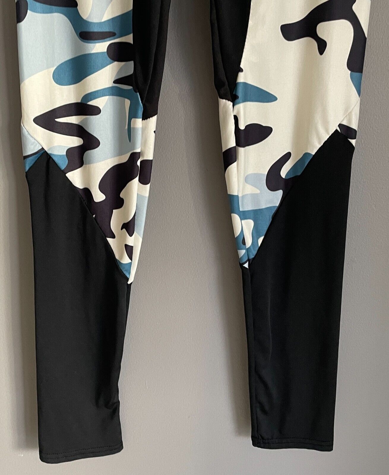ACTIVEWEAR PANTS Leggings Black White Blue Camo Print Long Size S Gym Yoga