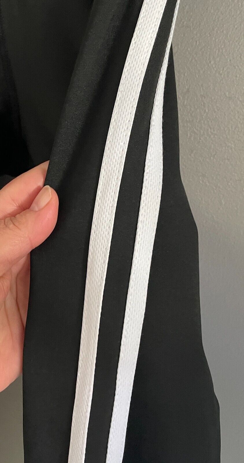 SHEIN Leggings Black & White Double Stripe Trim Size L Full Length Stretch