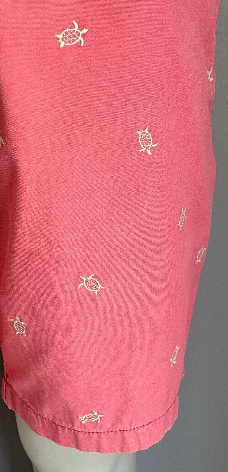 COUNTRY ROAD Shorts Size 38 Salmon & Light Beige Embroidered Turtles