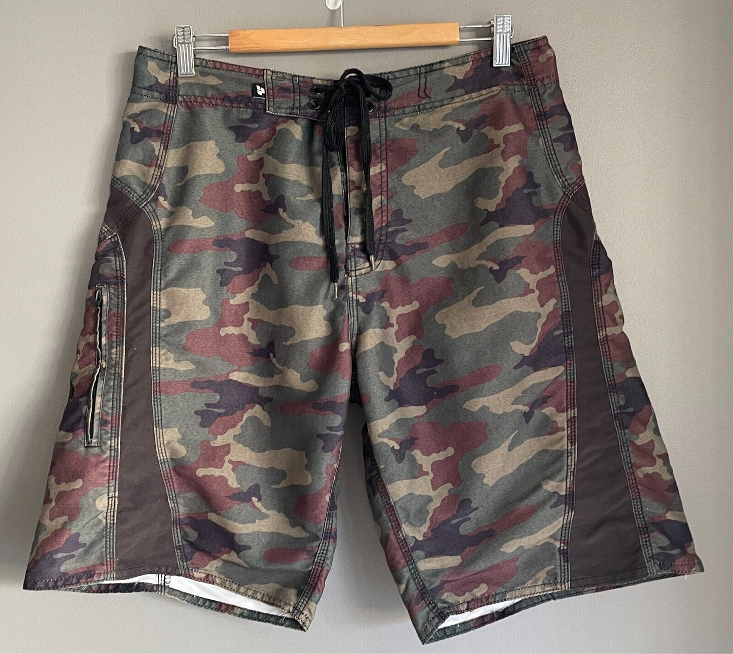 Board Shorts EASY STREET Brown Khaki Black Camo Print Size 32 82cm Waist