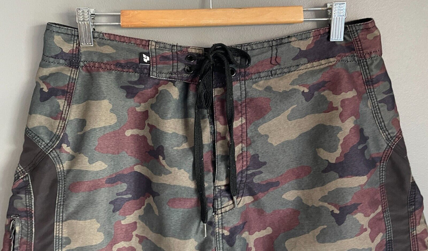 Board Shorts EASY STREET Brown Khaki Black Camo Print Size 32 82cm Waist