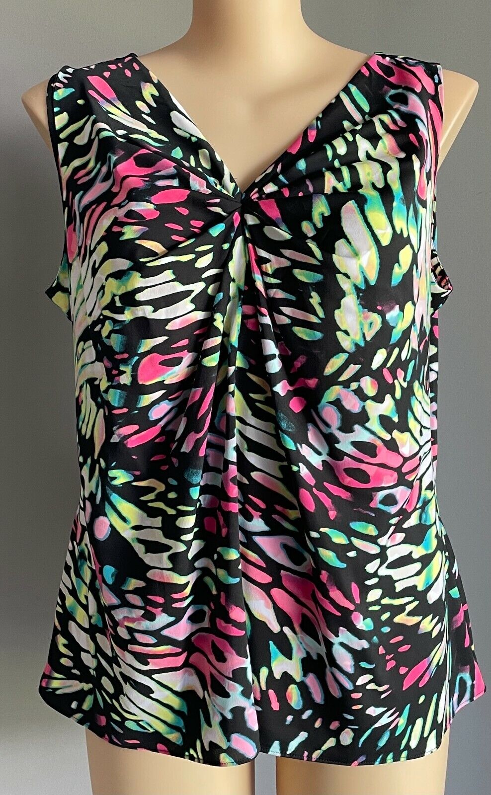 WORTHINGTON WOMAN Top Colourful Sleeveless Blouse Bust 126cm Plus Size 1X NEW