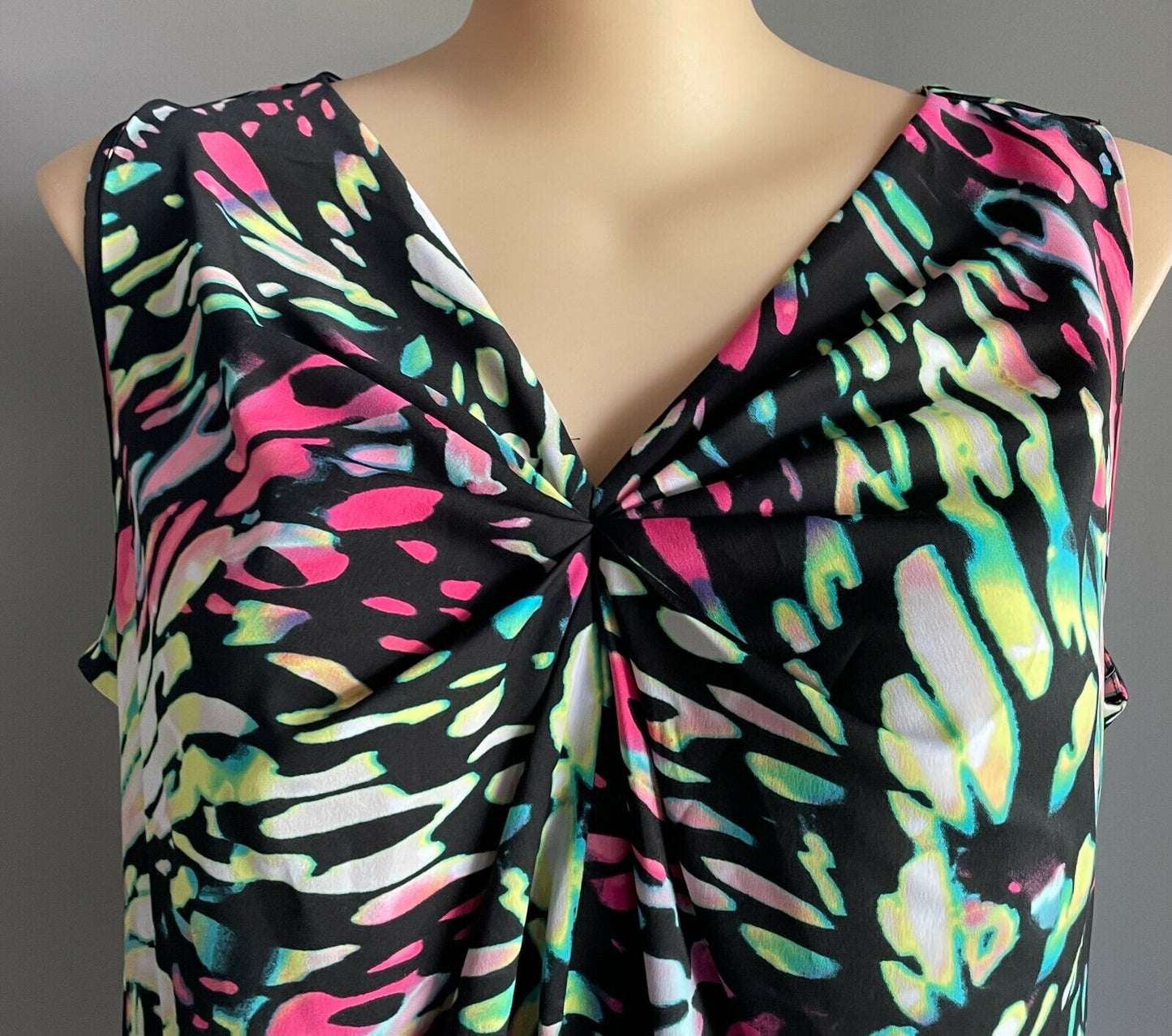 WORTHINGTON WOMAN Top Colourful Sleeveless Blouse Bust 126cm Plus Size 1X NEW