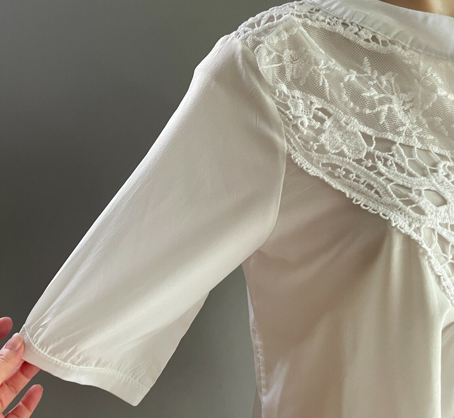 Vintage White Blouse W Lace Yoke Detailing at Chest Short Sleeve Top Sz L 12 NEW