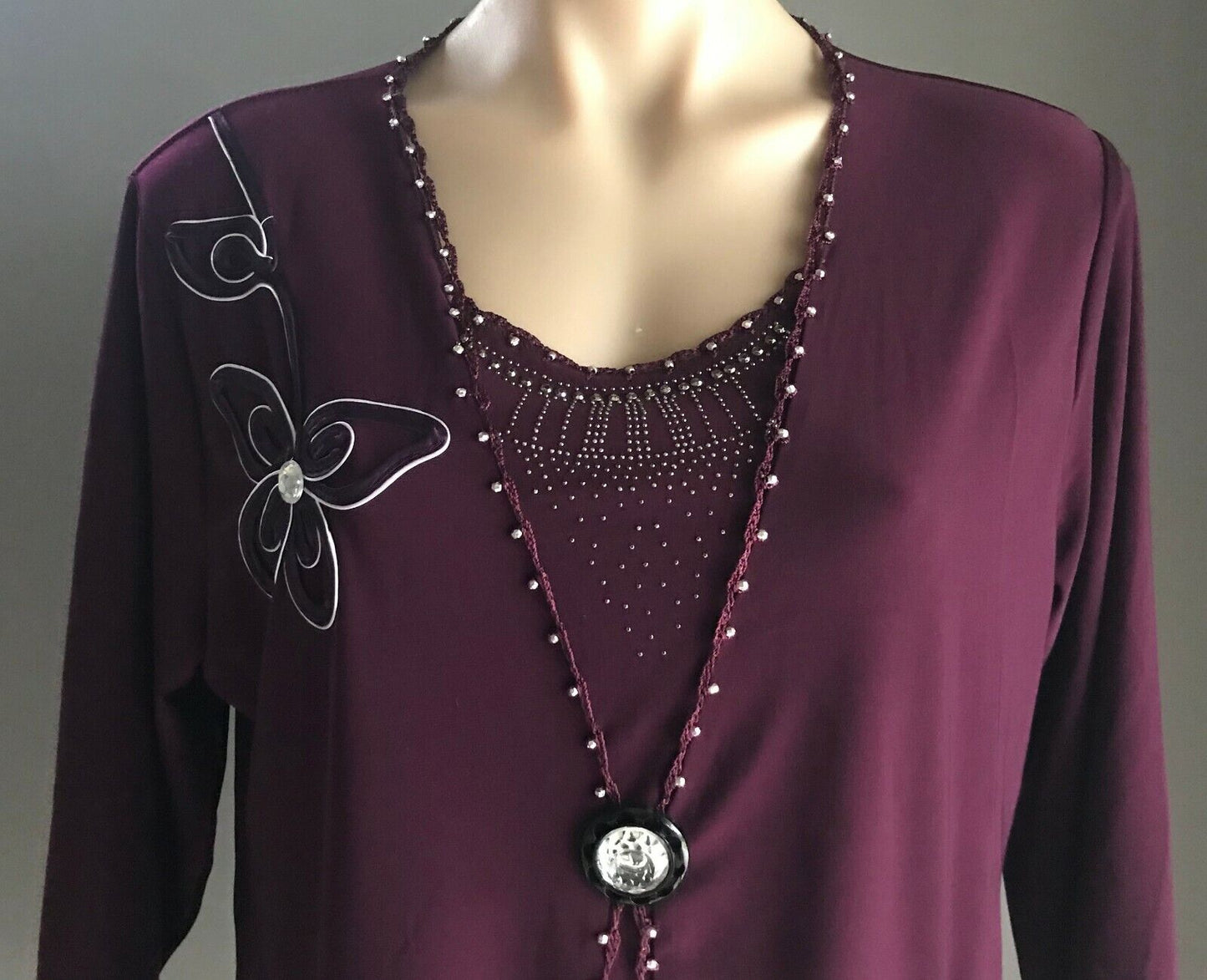Ladies Top ELEGANT Aubergine Purple 3/4 Stretch Floral Applique Crystals Sz L 14