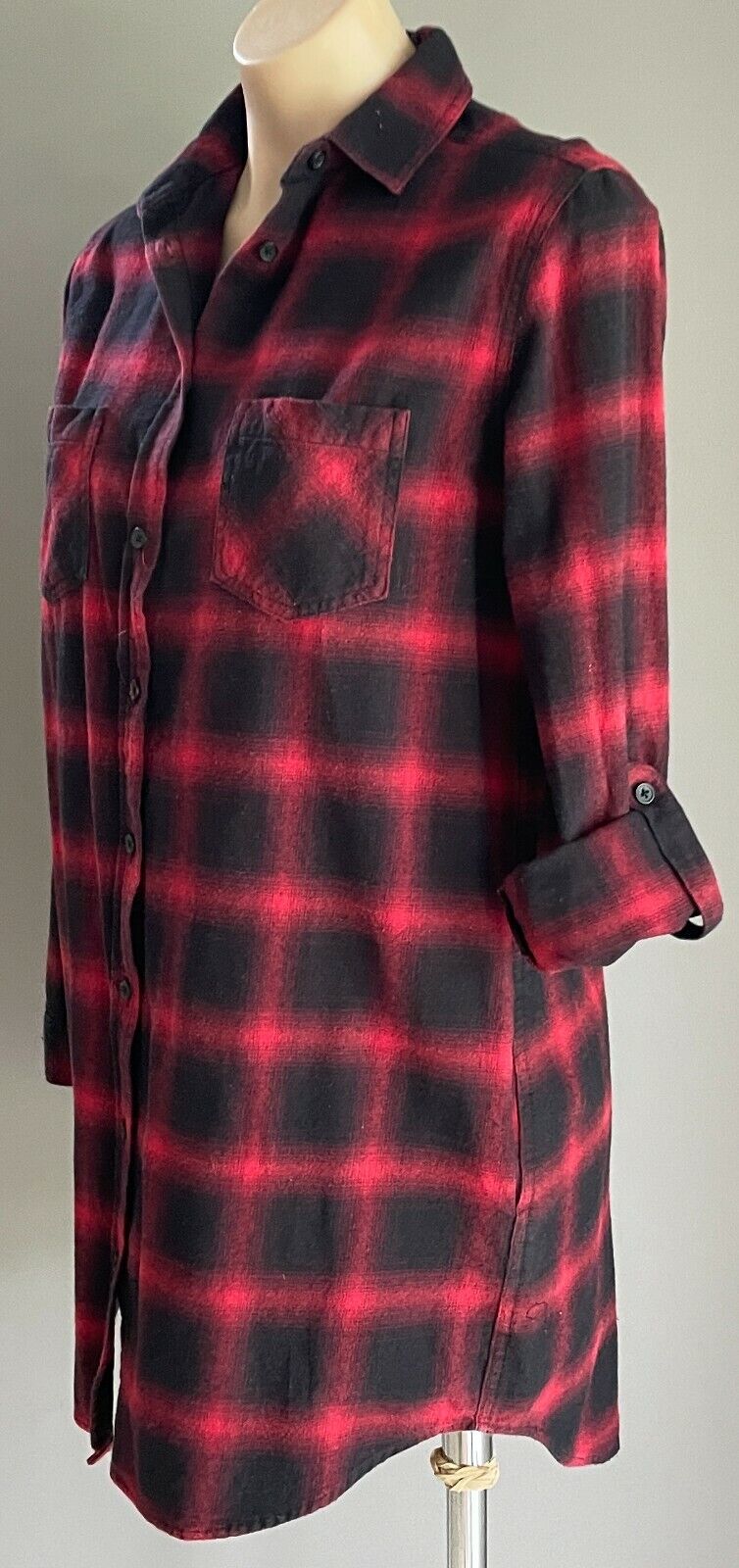 ALL ABOUT EVE Long Shirt Red & Black Plaid Check Adjust Sleeves Blouse Size 8 10