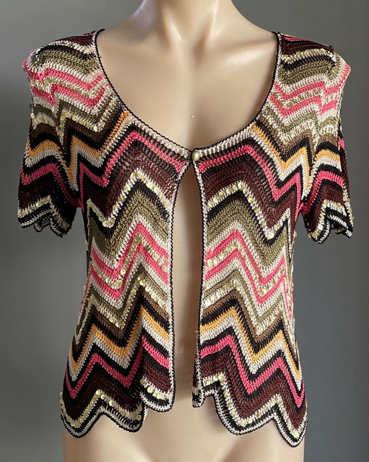 CROCHET CARDIGAN Zig Zag Short Sleeve Gold Sequin Trim Colourful Size 10 Vintage