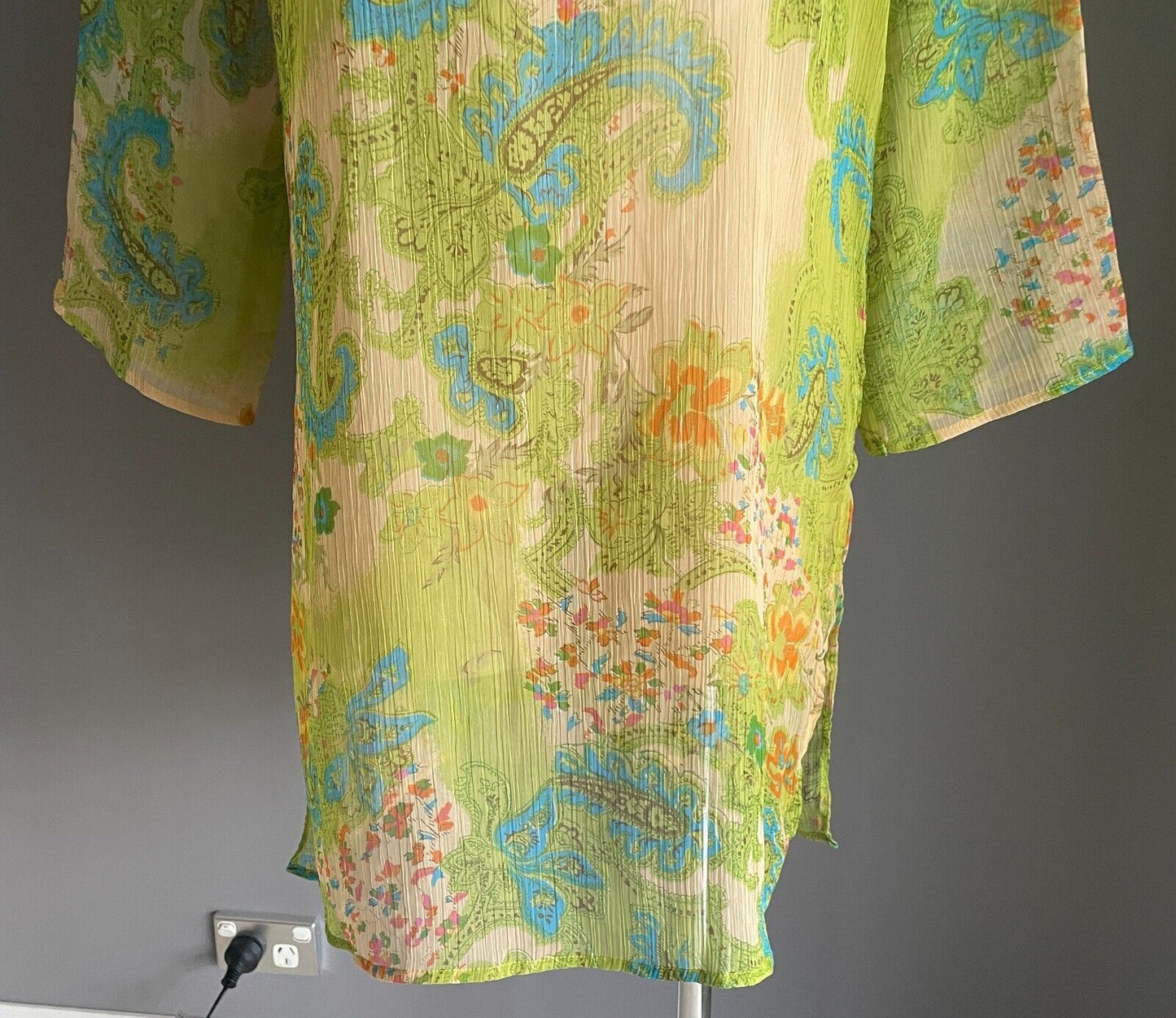 Beach Cover Top Multicoloured Tunic Paisley & Floral Semi Sheer 3/4 Sleeve Sz 10