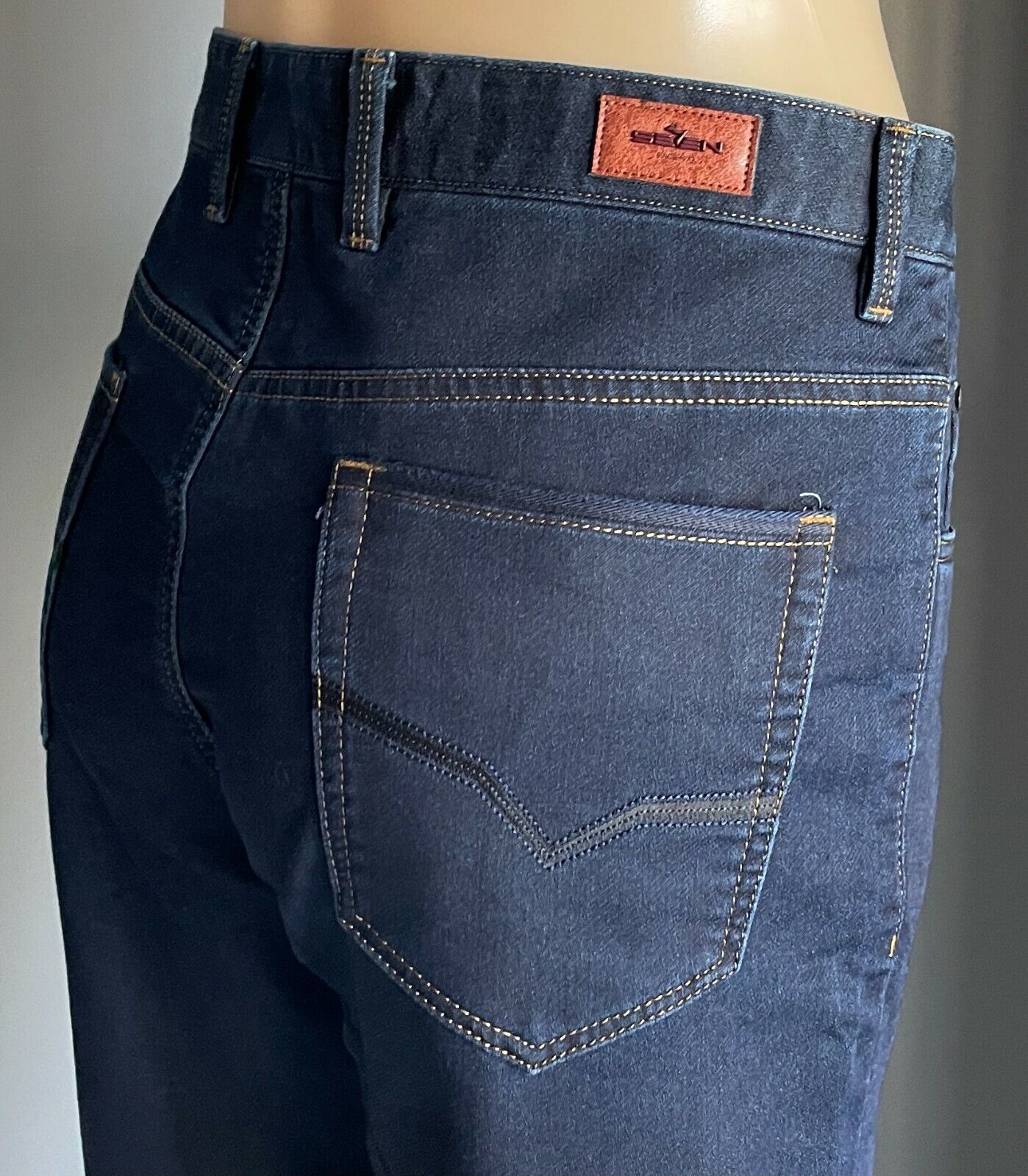 SE7EN Blue Denim Jeans Black Label Straight Leg Ladies Sz 33  AU 14 Seven 7 NEW
