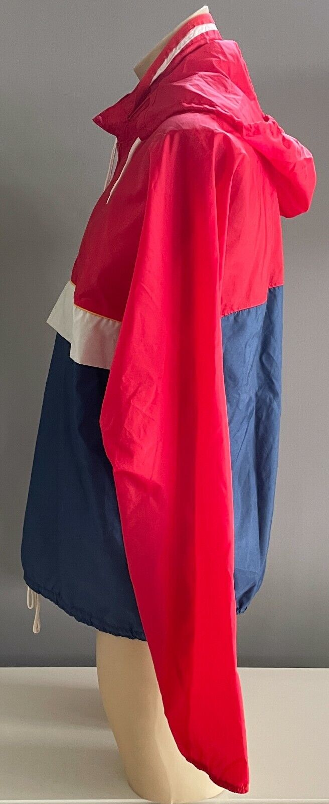 FOURBROS Outdoor Jacket Red White Blue Light Wind Cheater XL 132cm NOS Vintage