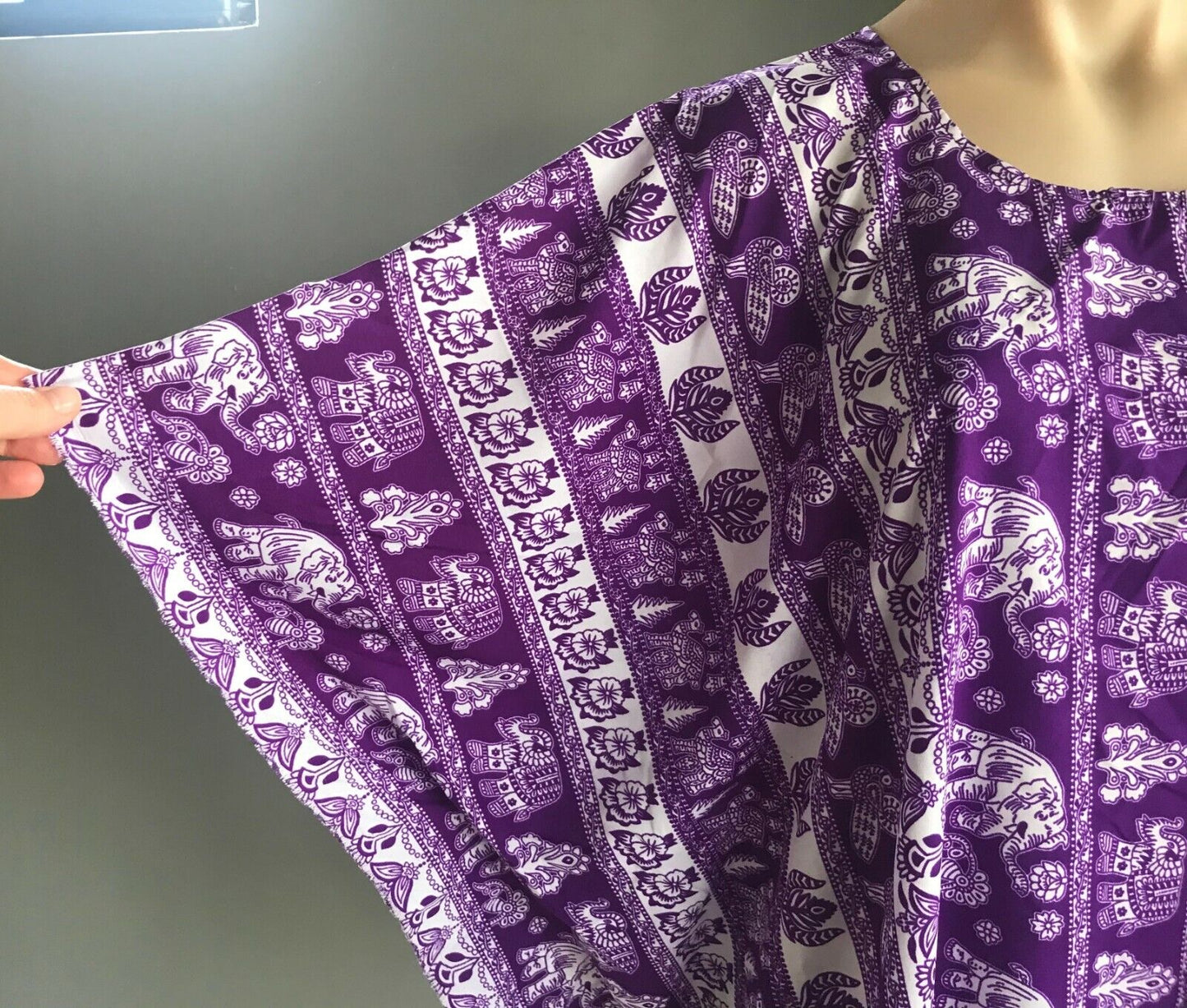 LILLE Kaftan Purple White Floral & Elephant Print Top Tassels Plus Sz 32 34
