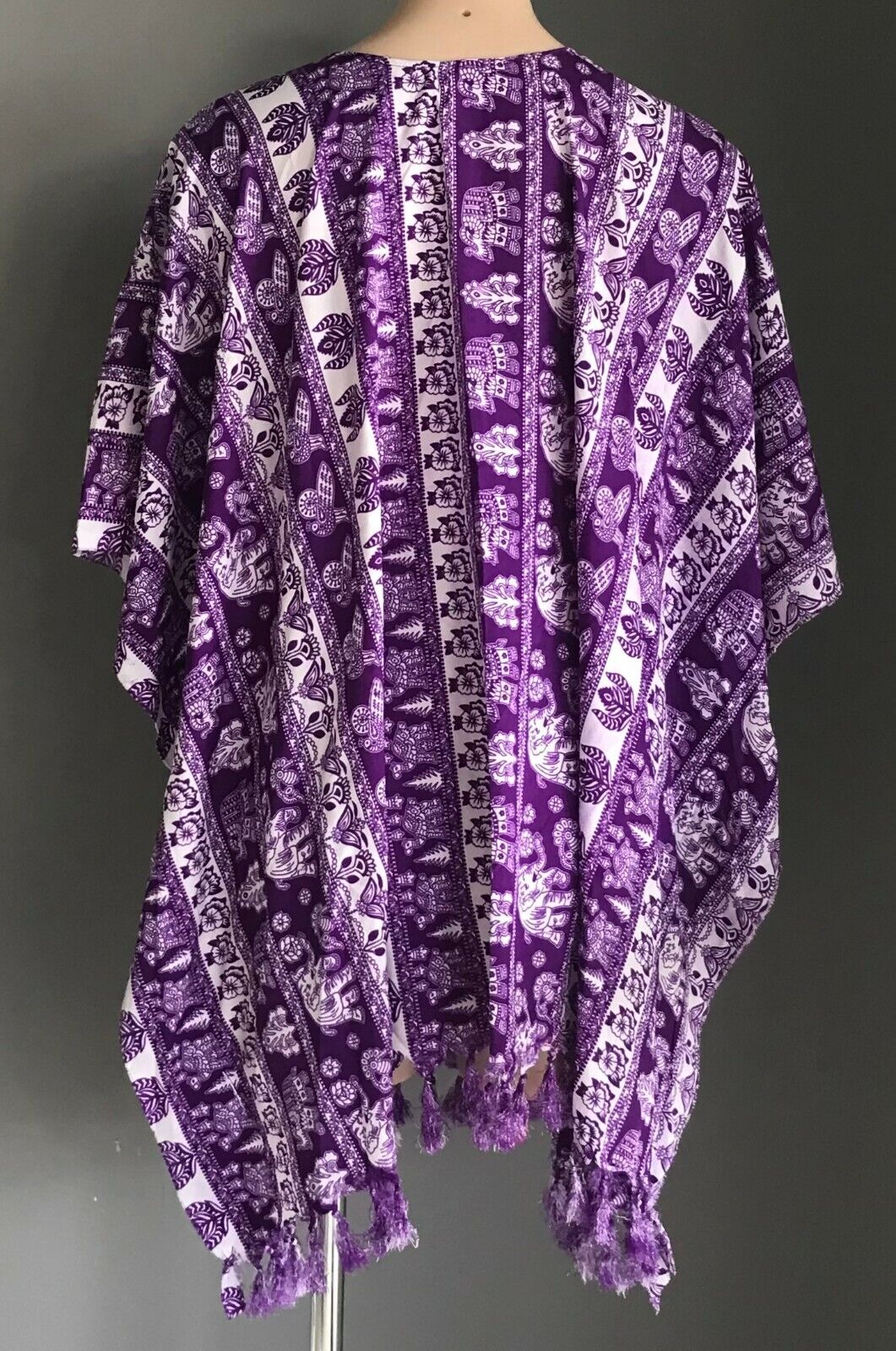 LILLE Kaftan Purple White Floral & Elephant Print Top Tassels Plus Sz 32 34