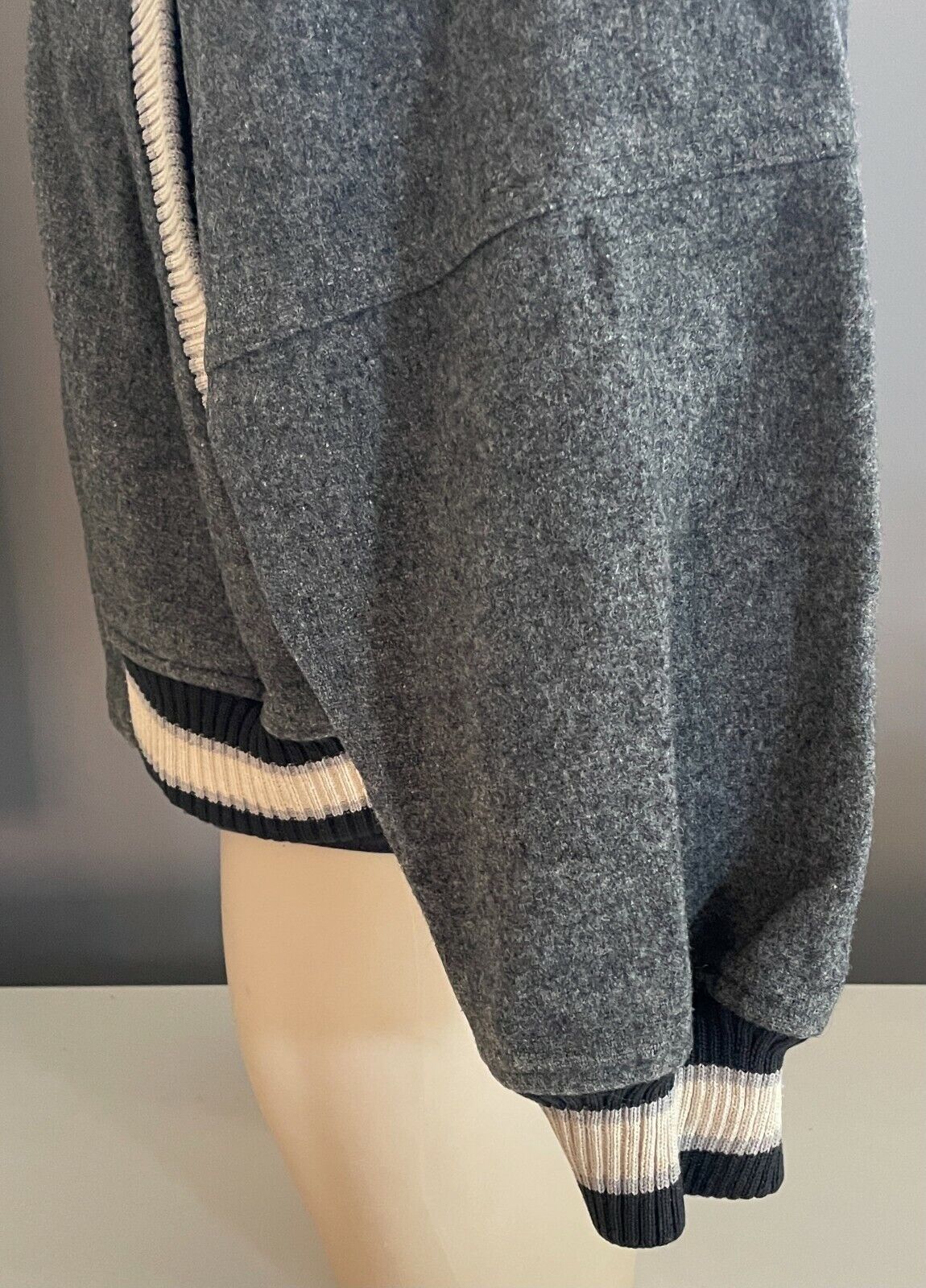 Vintage Mens CUGGI Baseball Jacket Grey Wool Long Sleeve Sweater Size L