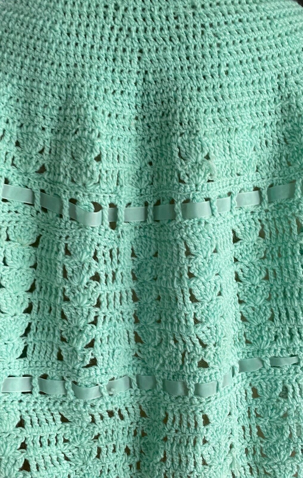 Vintage Crochet Knit Cape Over the Shoulder Handmade Mint Green Size 10 12 Shawl