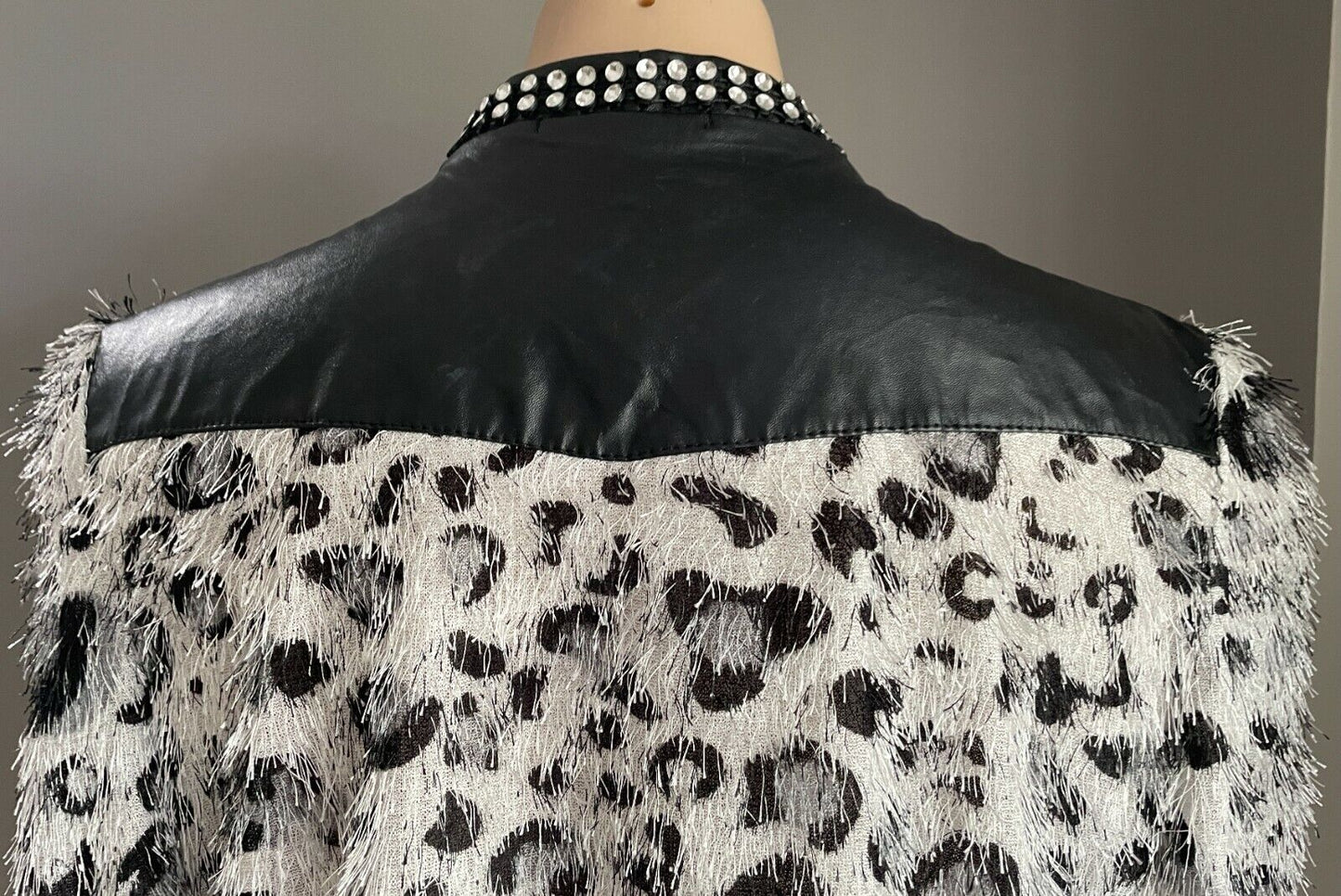 AC GIRL Cardigan Grey Black Eyelash Fabric Leopard Print PU & Crystals XL 12 NEW