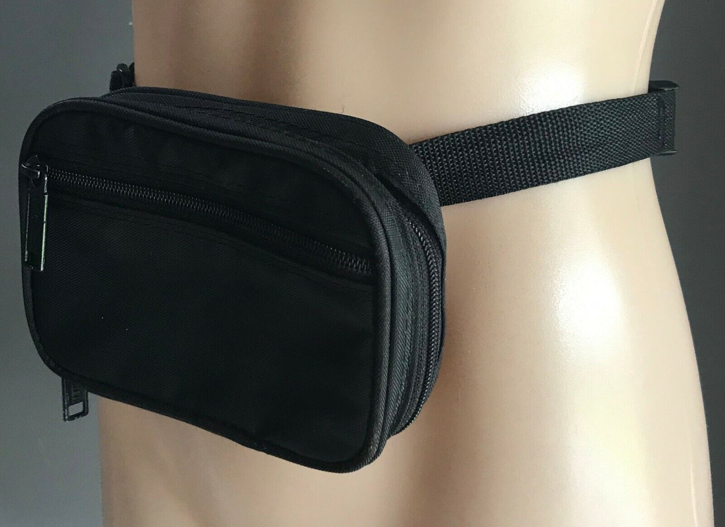Bum Bag Black Nylon Zipped Fanny Pack Camera Bag Adjustable for Cards Korea NEW