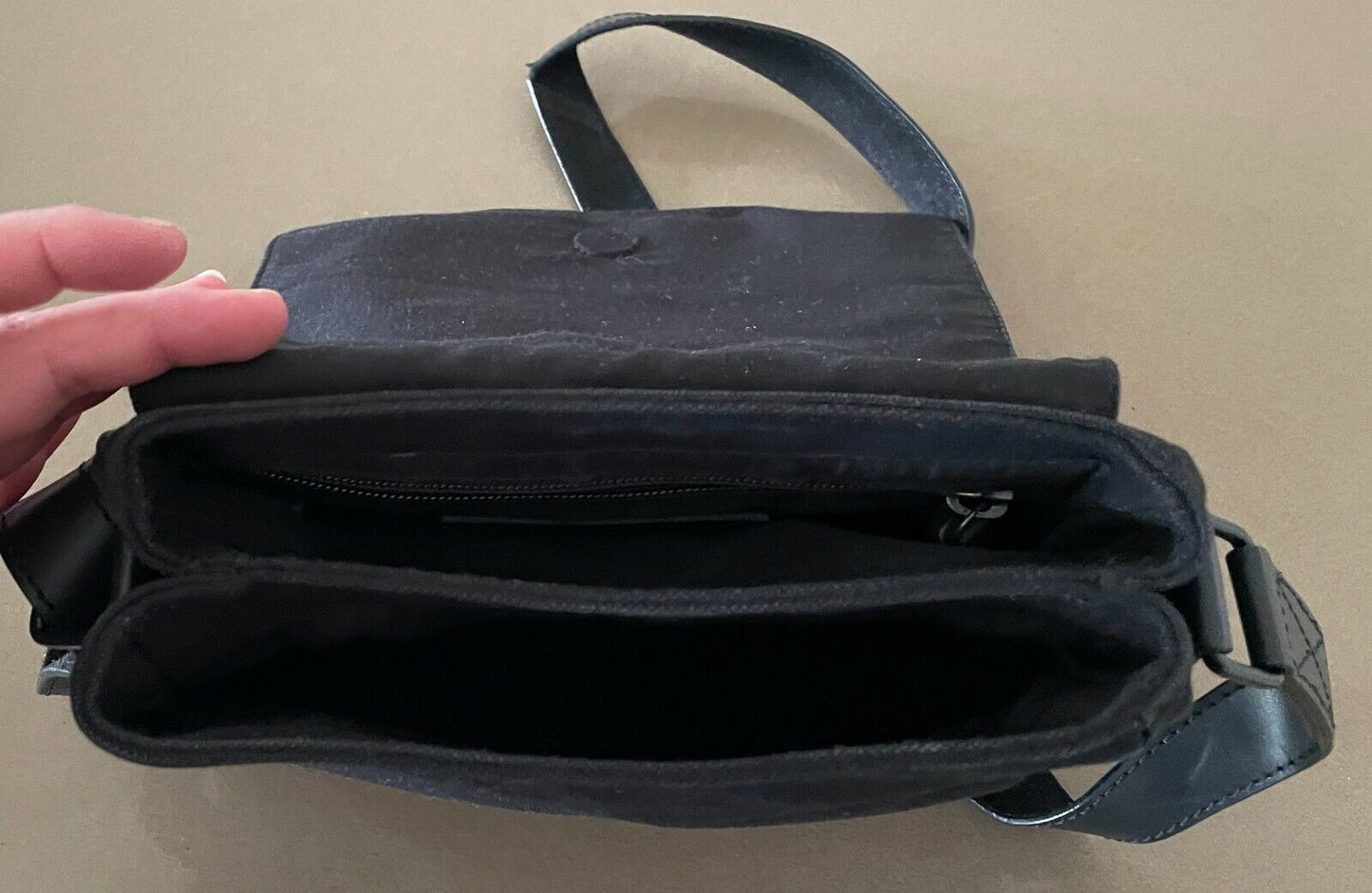 RVCA SHOULDER BAG Black Leather & Cotton Crossbody w Adjustable Strap