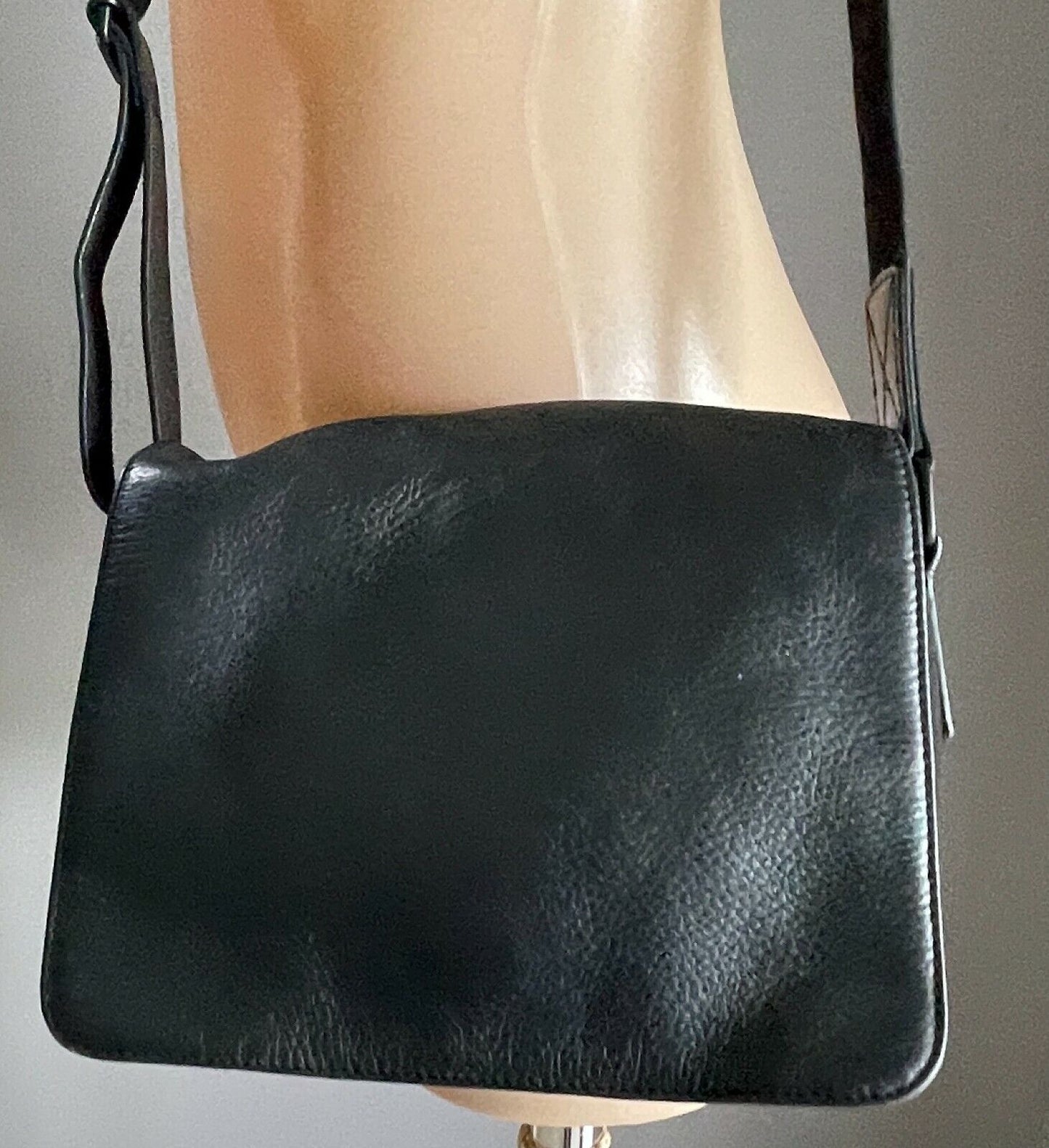 RVCA SHOULDER BAG Black Leather & Cotton Crossbody w Adjustable Strap