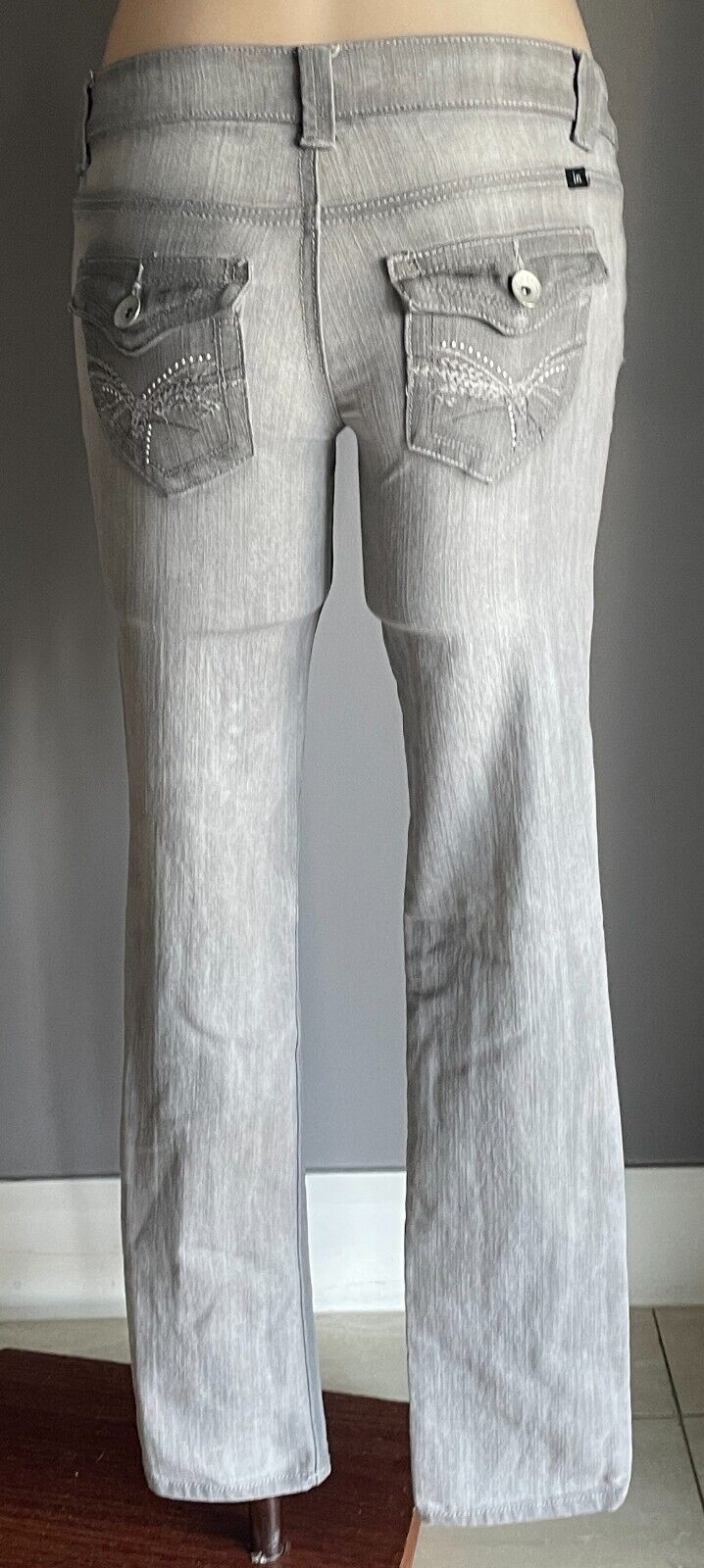 Denim Jeans  L.E.I  "Ashley Louise" Grey Wash Skinny Leg Long Size 8 10 LEI