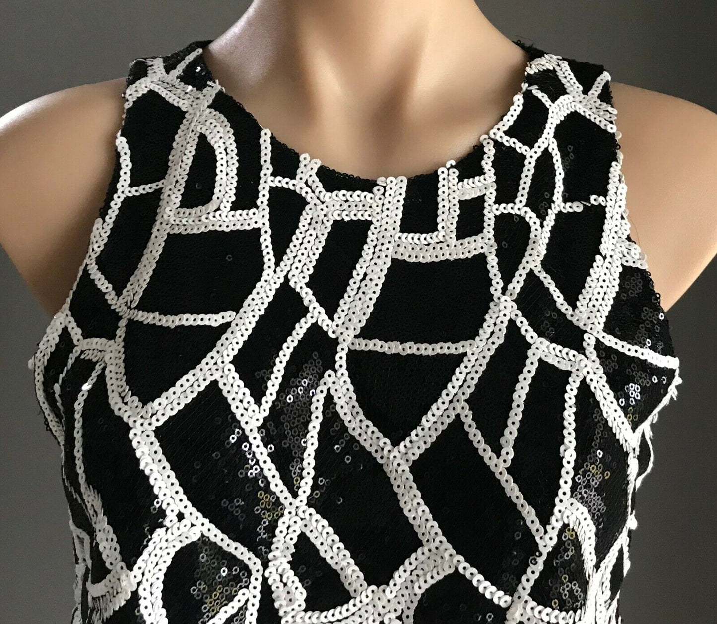 OSCAR @ ST Top Black & White Sequin Sleeveless Midriff Dressy Ladies Sz M 10 12
