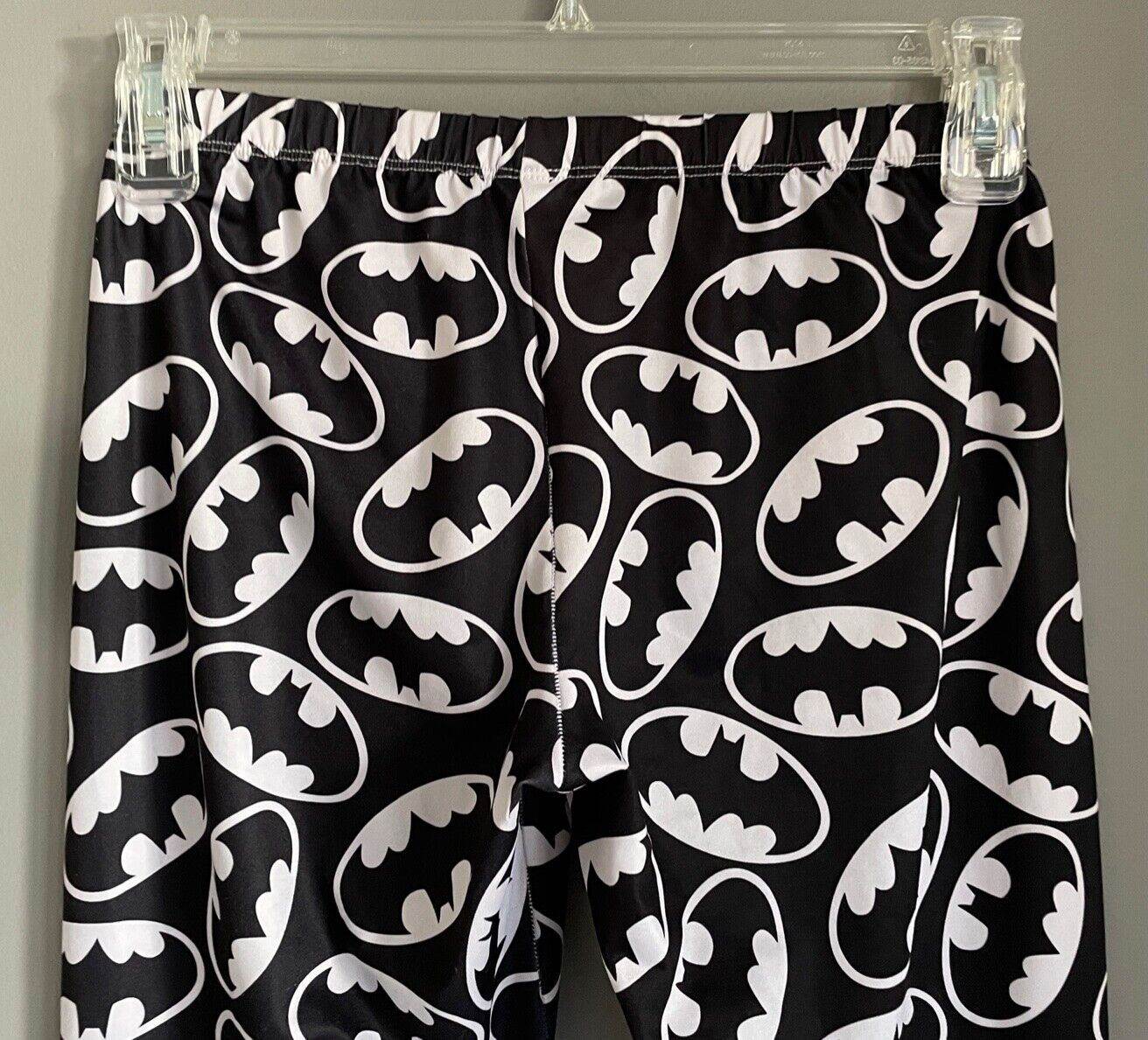 JAY JAYS Leggings Black White Batman Print Stretch Sz M Casual Gym Sports Pants