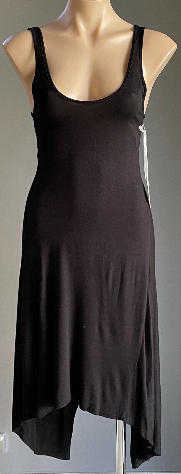 BETTY BASICS Florence Dress Handkerchief Hem Frock Black Sleeveless 6 - 8 NEW