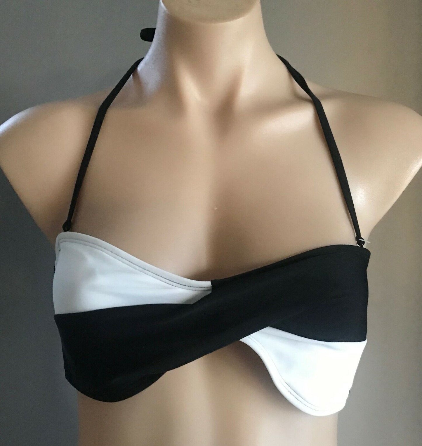 ROXY SWIM Bikini Top Black & White Twist Bandeau Two Way Beach Pool Size L 10