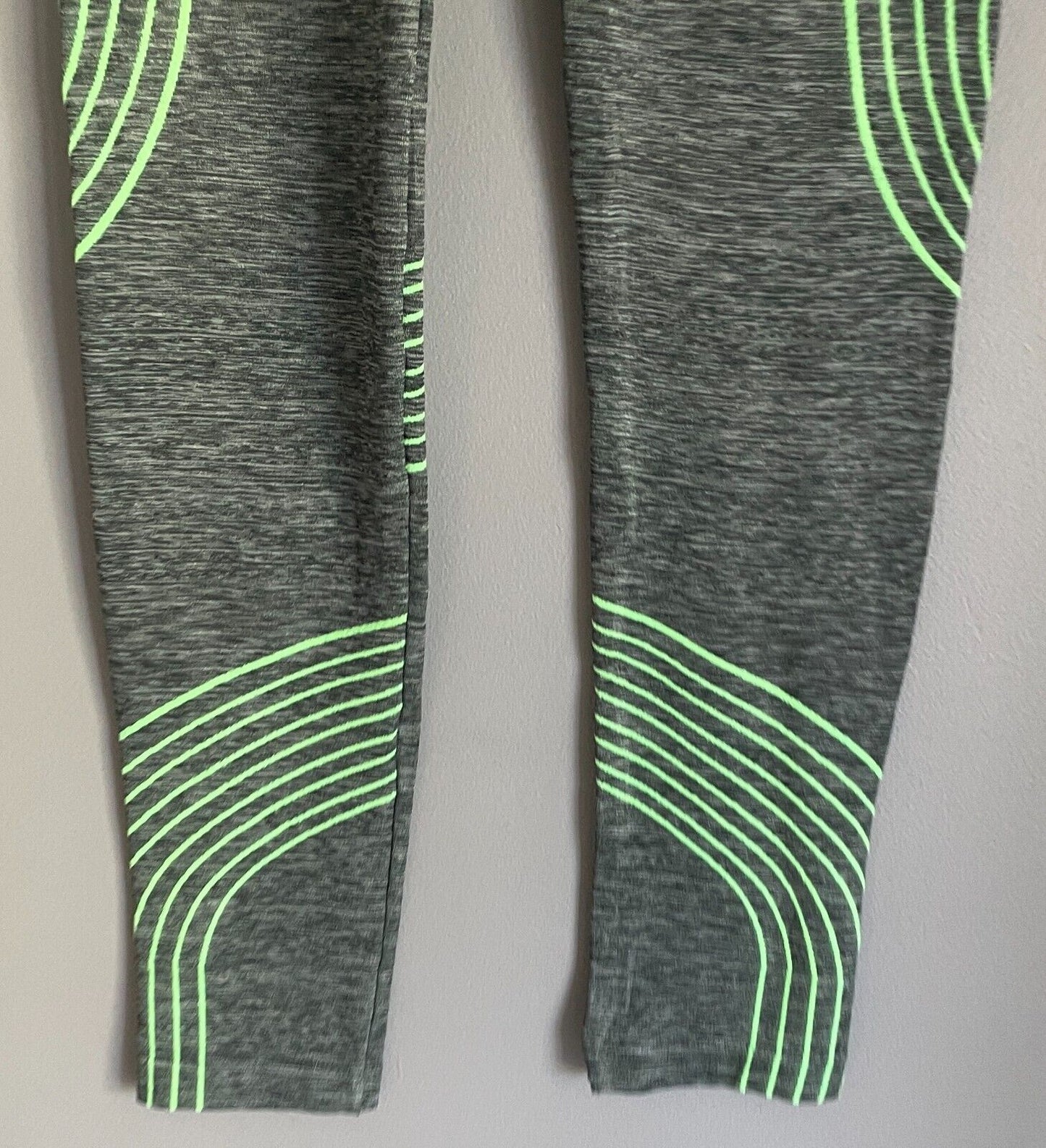 Leggings SPORTS Grey Marl Neon Green Trim Seamless Stretch Full Length Sz 8 NEW