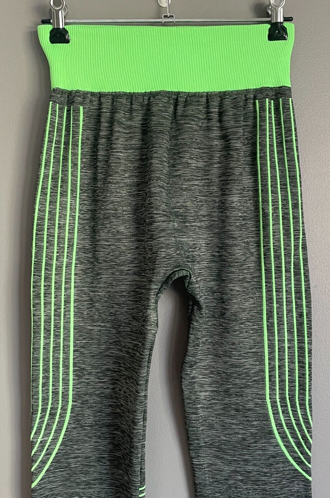 Leggings SPORTS Grey Marl Neon Green Trim Seamless Stretch Full Length Sz 8 NEW