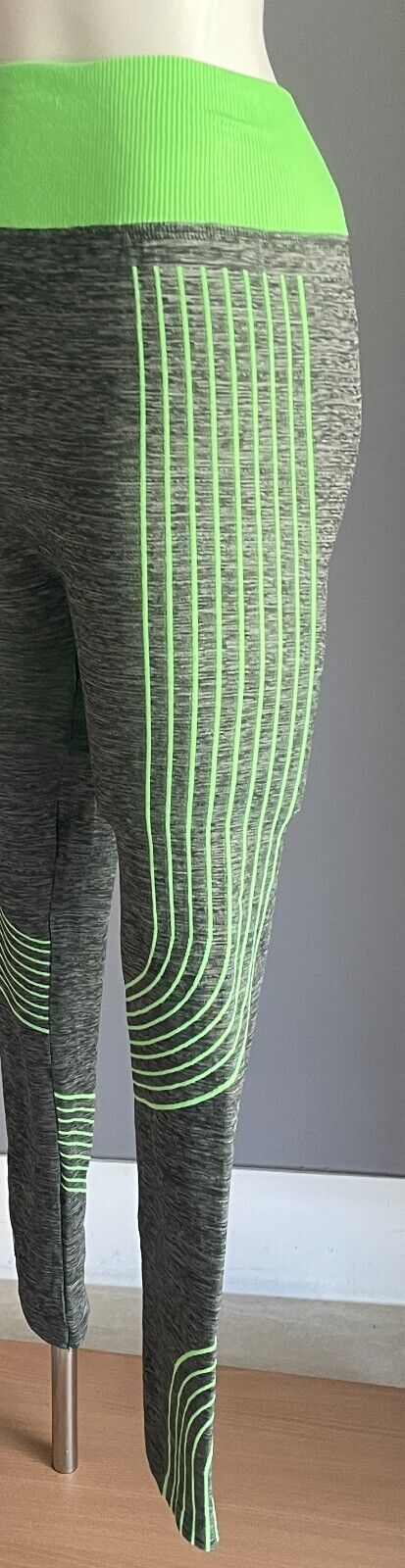 Leggings SPORTS Grey Marl Neon Green Trim Seamless Stretch Full Length Sz 8 NEW