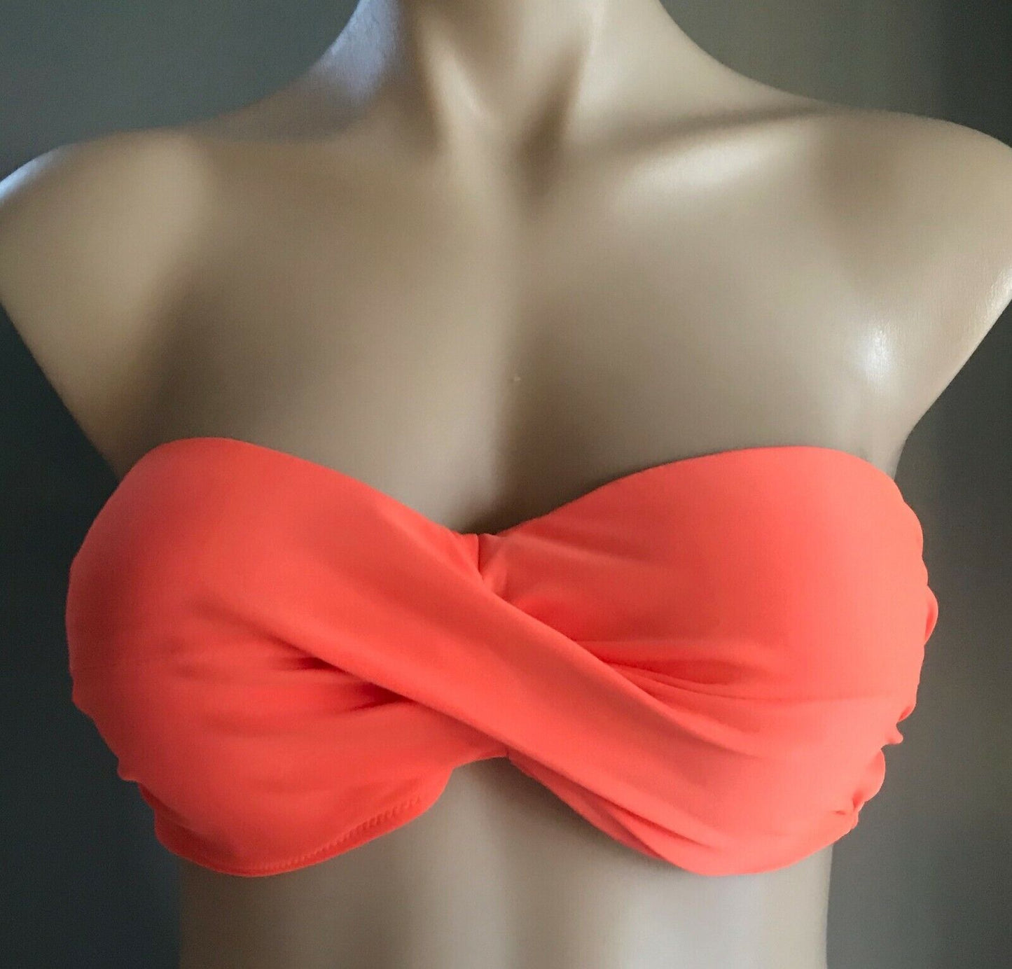 VICTORIA'S SECRET Crop Bra TopOrange Strapless Underwire Swim Beach Pool Sz L 10