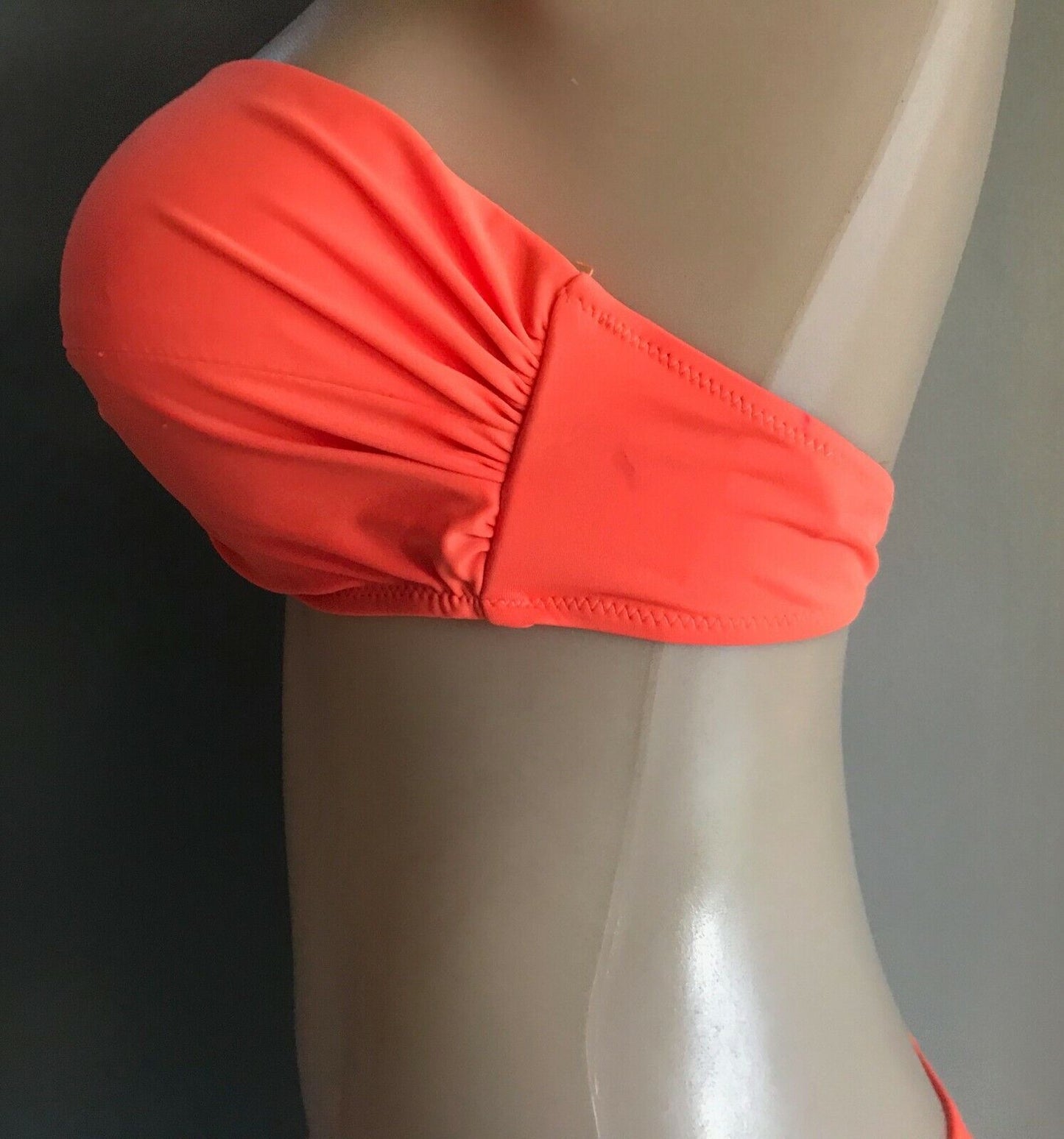 VICTORIA'S SECRET Crop Bra TopOrange Strapless Underwire Swim Beach Pool Sz L 10